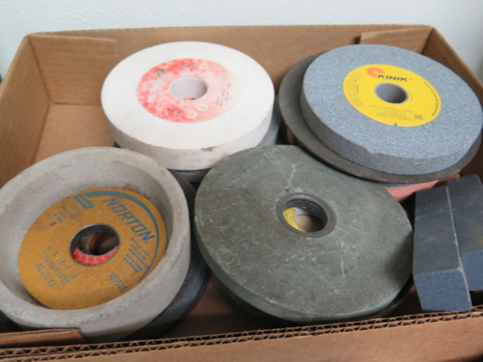 Diamond and Stone Grinding Wheels (SOLD AS-IS - NO WARRANTY) - Image 6 of 6