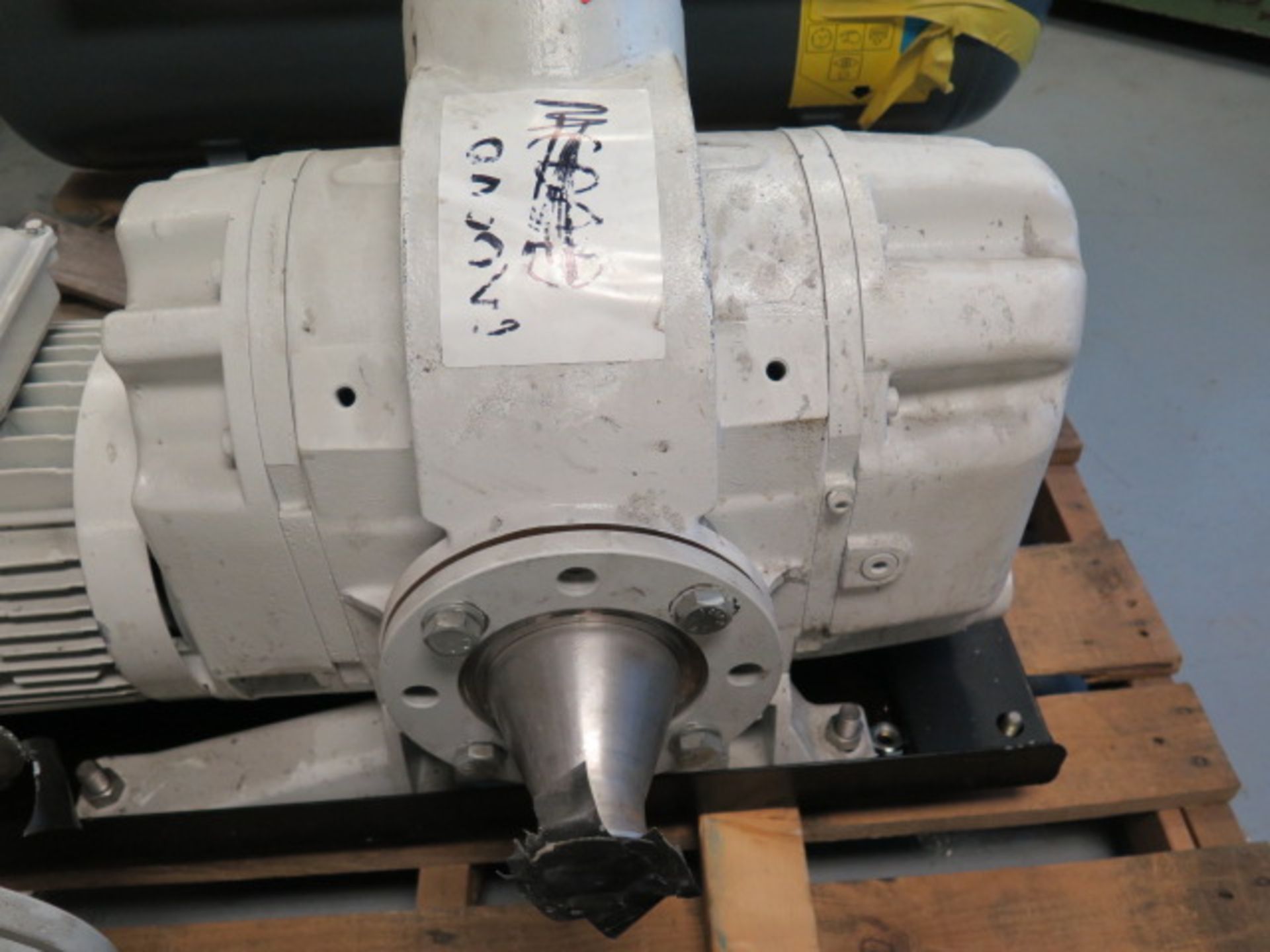 2011 Ruvac mdl. WSU 1001 3kW Vacuum Pump (SOLD AS-IS - NO WARRANTY) - Image 4 of 8