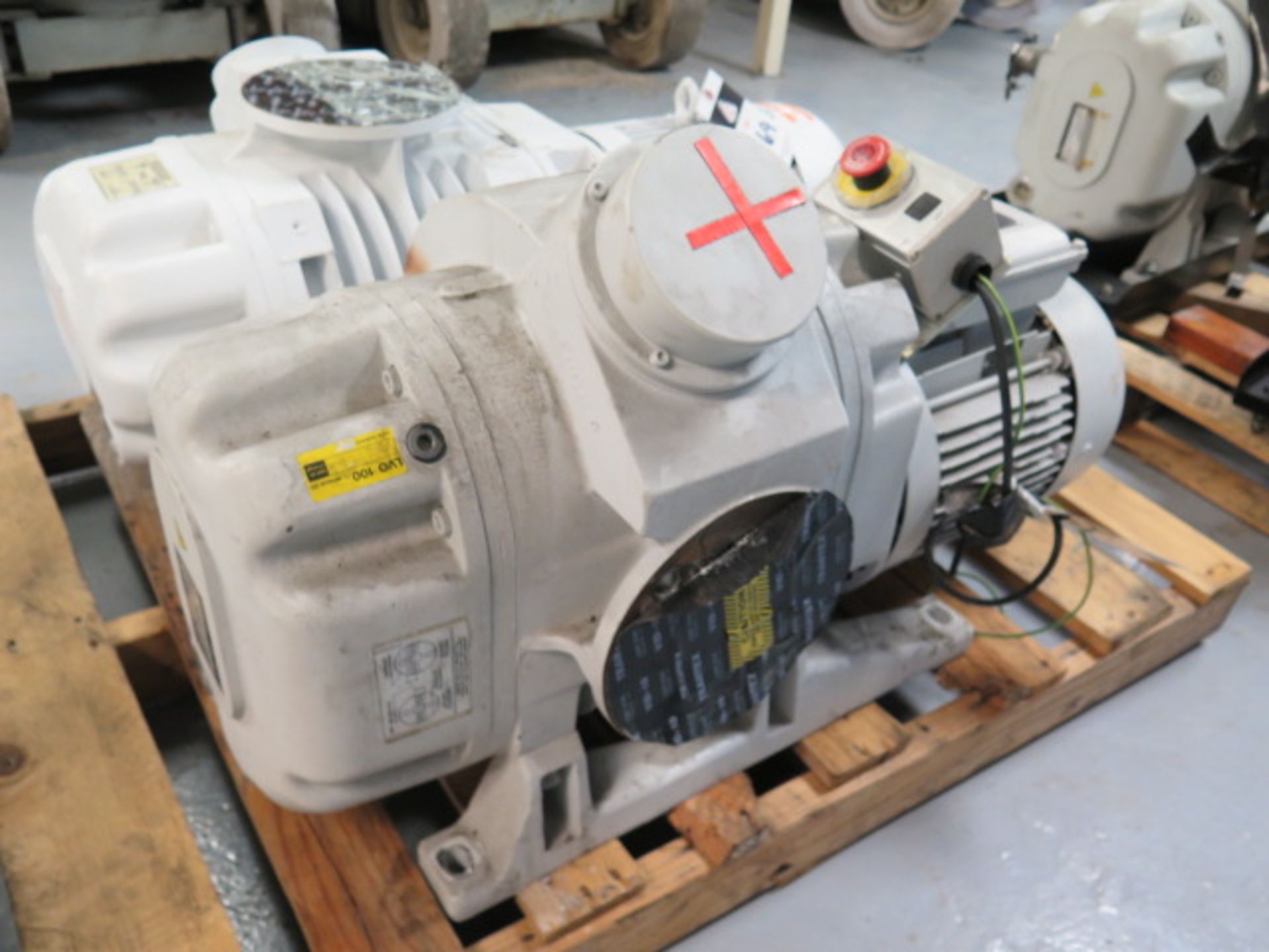 2011 Ruvac mdl. WSU 1001 3kW Vacuum Pump (SOLD AS-IS - NO WARRANTY) - Image 2 of 8
