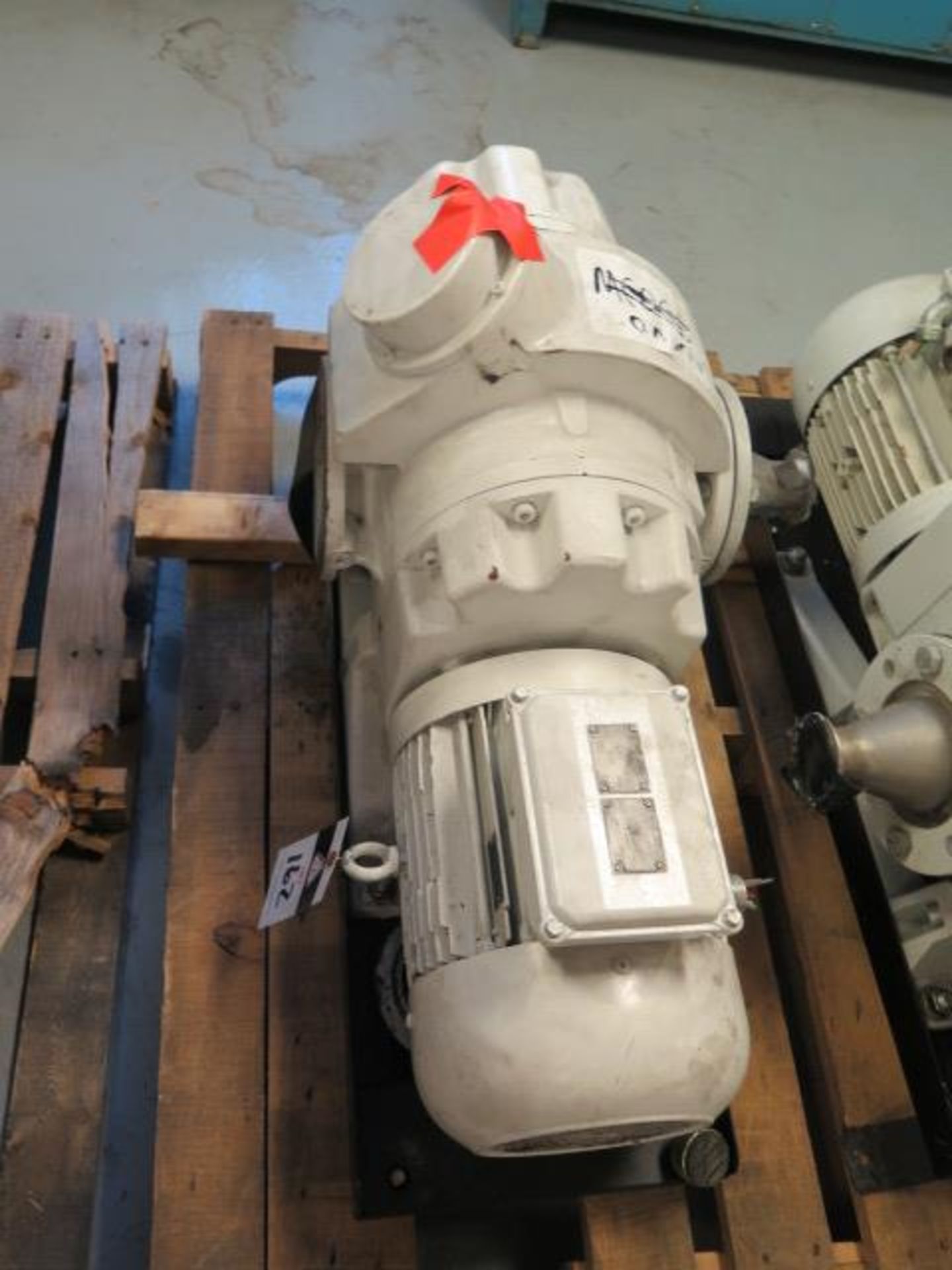 2011 Ruvac mdl. WSU 1001 3kW Vacuum Pump (SOLD AS-IS - NO WARRANTY)