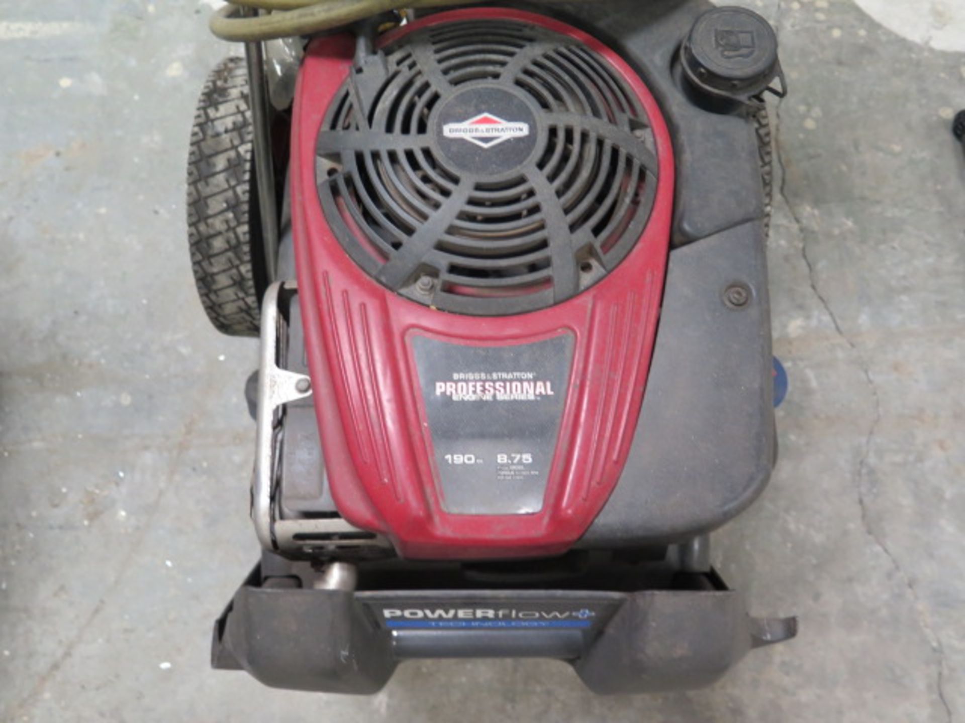 Briggs & Straton 3000 PSI Gas Powered Pressure Washer (SOLD AS-IS - NO WARRANTY) - Image 4 of 7