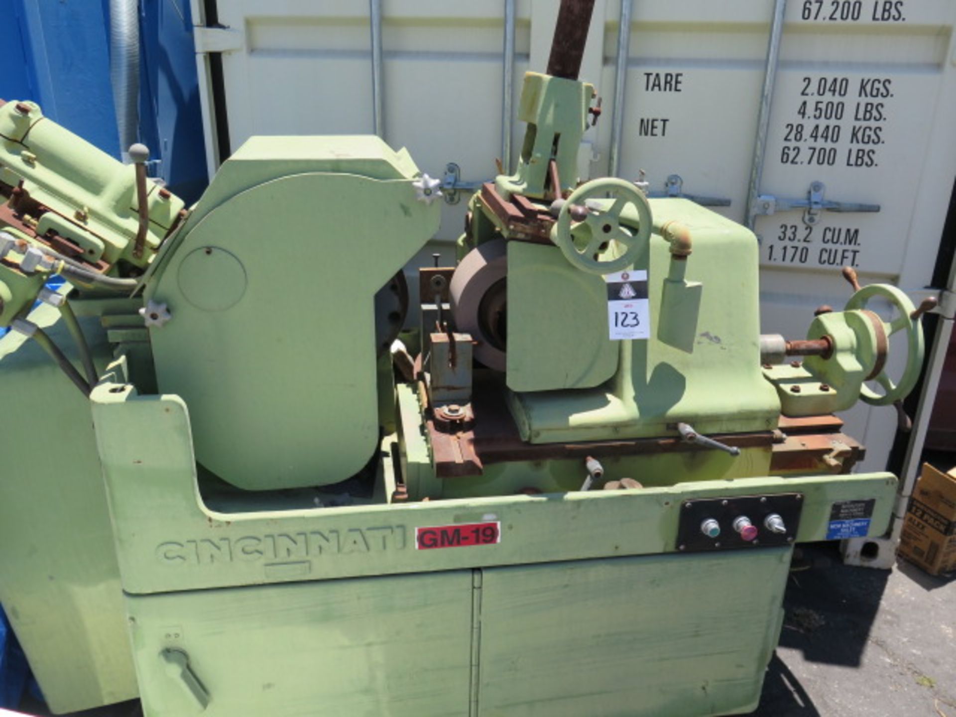 Cincinnati Centerless Grinder s/n 2M2H1Y-315 w/ 26” Wheel Cap, Hyd Grinding Wheel Dresser,SOLD AS IS - Image 3 of 9