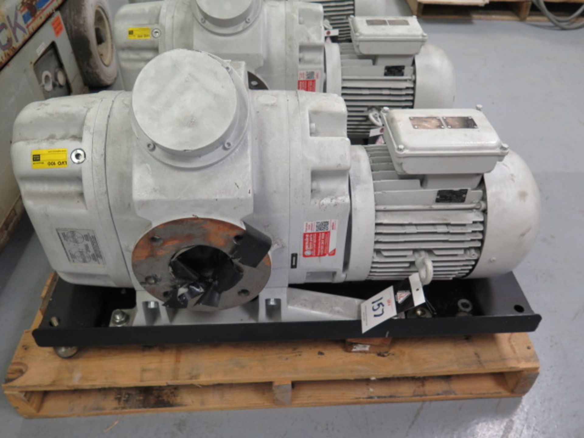 2014 Ruvac mdl. WSU 1001 3kW Vacuum Pump (SOLD AS-IS - NO WARRANTY)