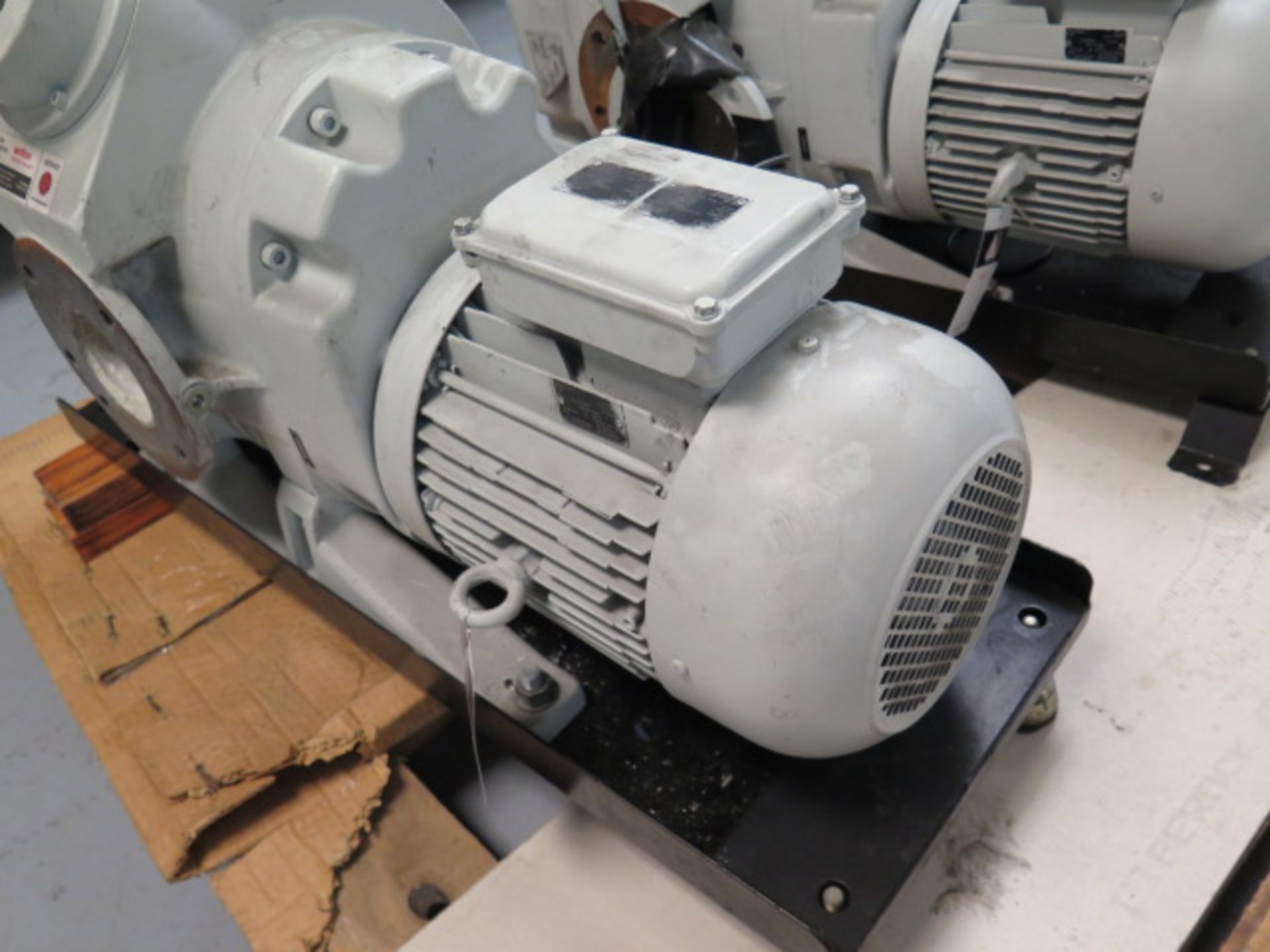 2011 Ruvac mdl. WSU 1001 3kW Vacuum Pump (SOLD AS-IS - NO WARRANTY) - Image 6 of 9