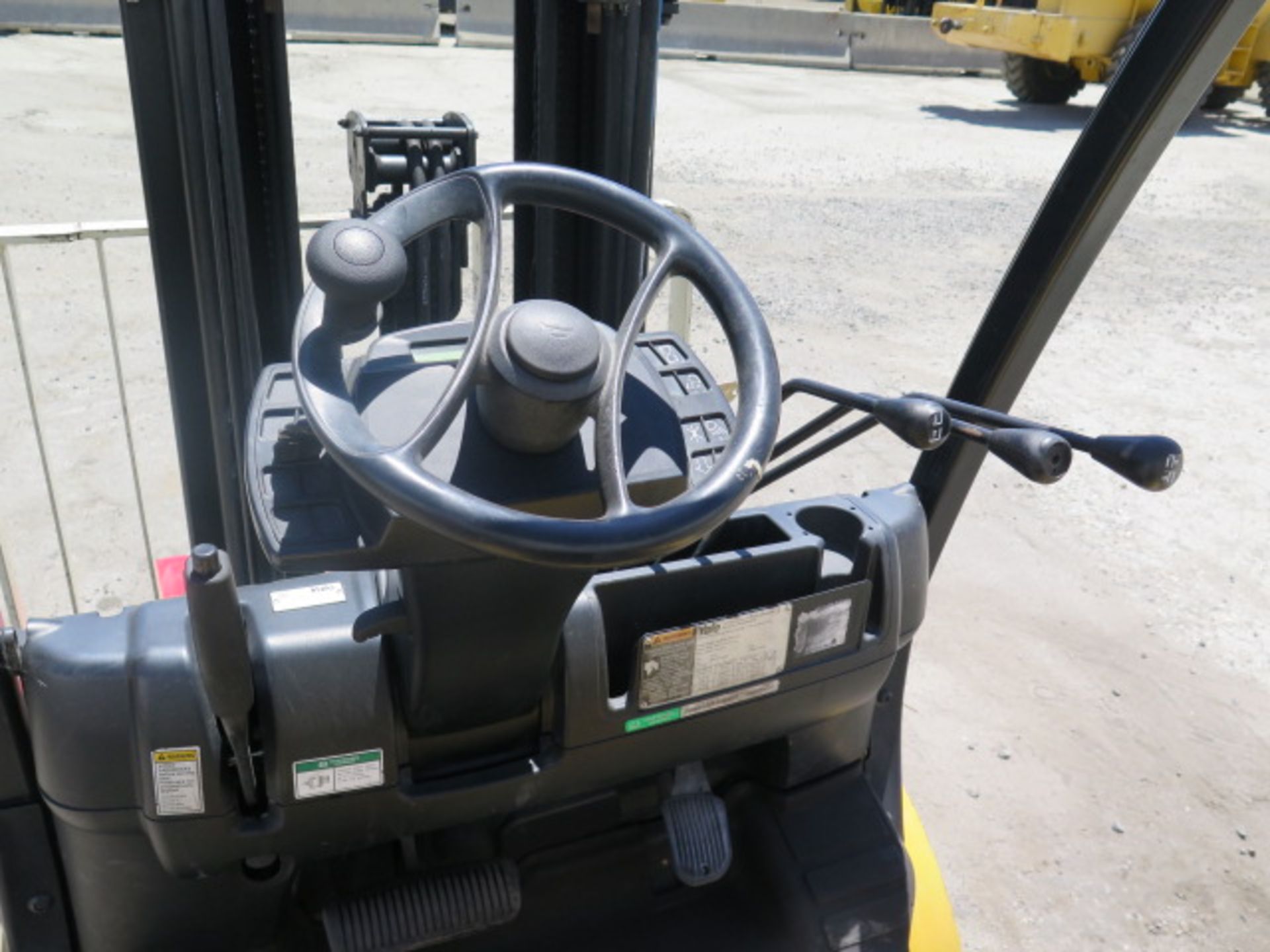 2016 Yale GLP050VXNDAE086 5000 Lb LPG Forklift s/n D875V03501N w/ 3-Stage, SS, 195” Lift, SOLD AS IS - Image 12 of 20