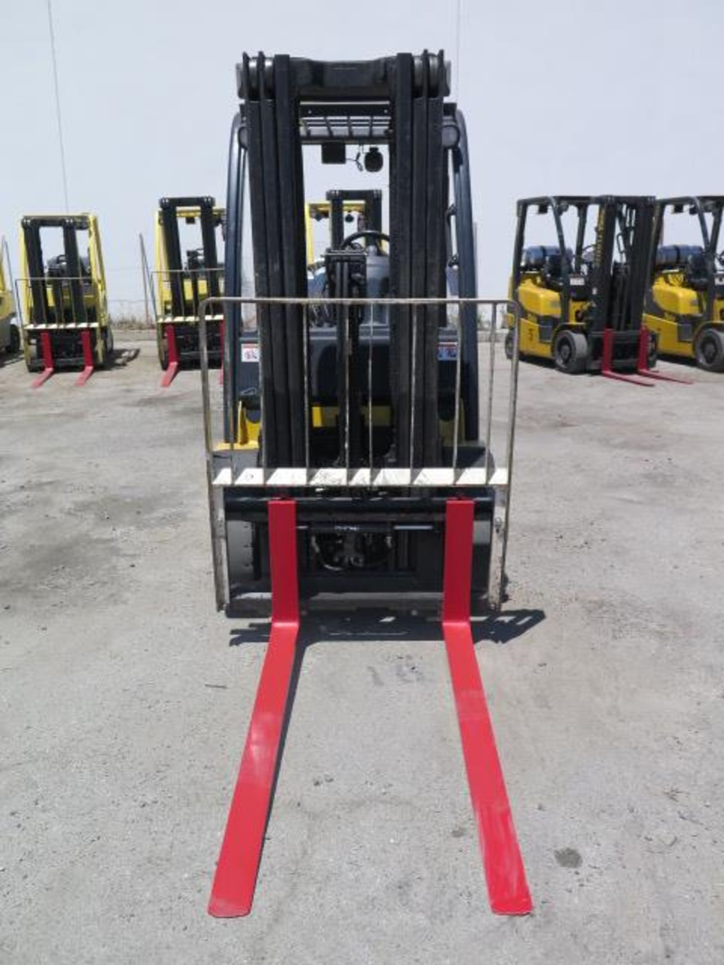 2016 Yale GLP050VXNDAE086 5000 Lb LPG Forklift s/n D875V03501N w/ 3-Stage, SS, 195” Lift, SOLD AS IS - Bild 2 aus 20