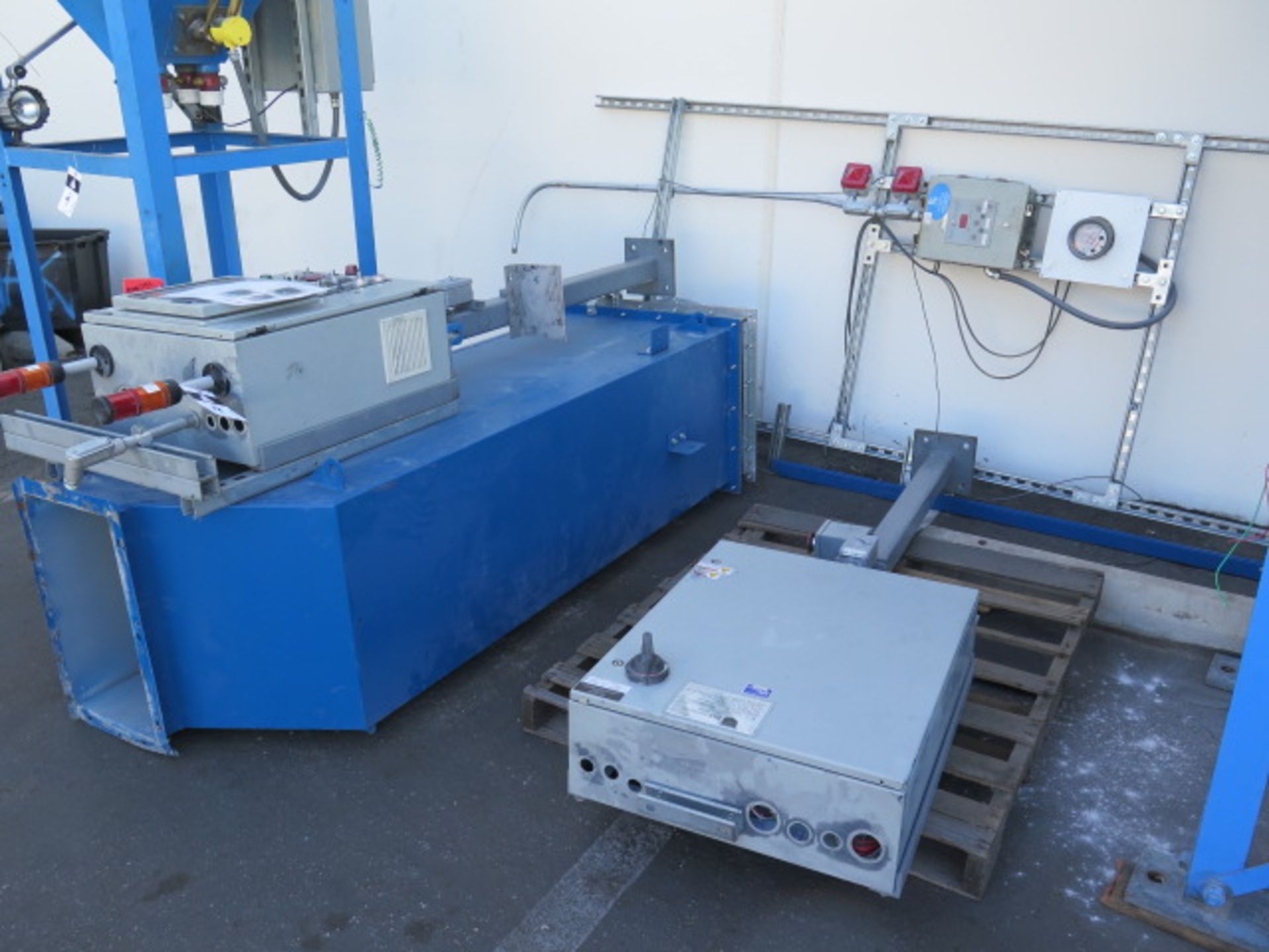 ICM Conveyor Style Abrasive Blast System Model G 3430 w/Controls, Blast Guns, Oscillator, SOLD AS IS - Image 8 of 22