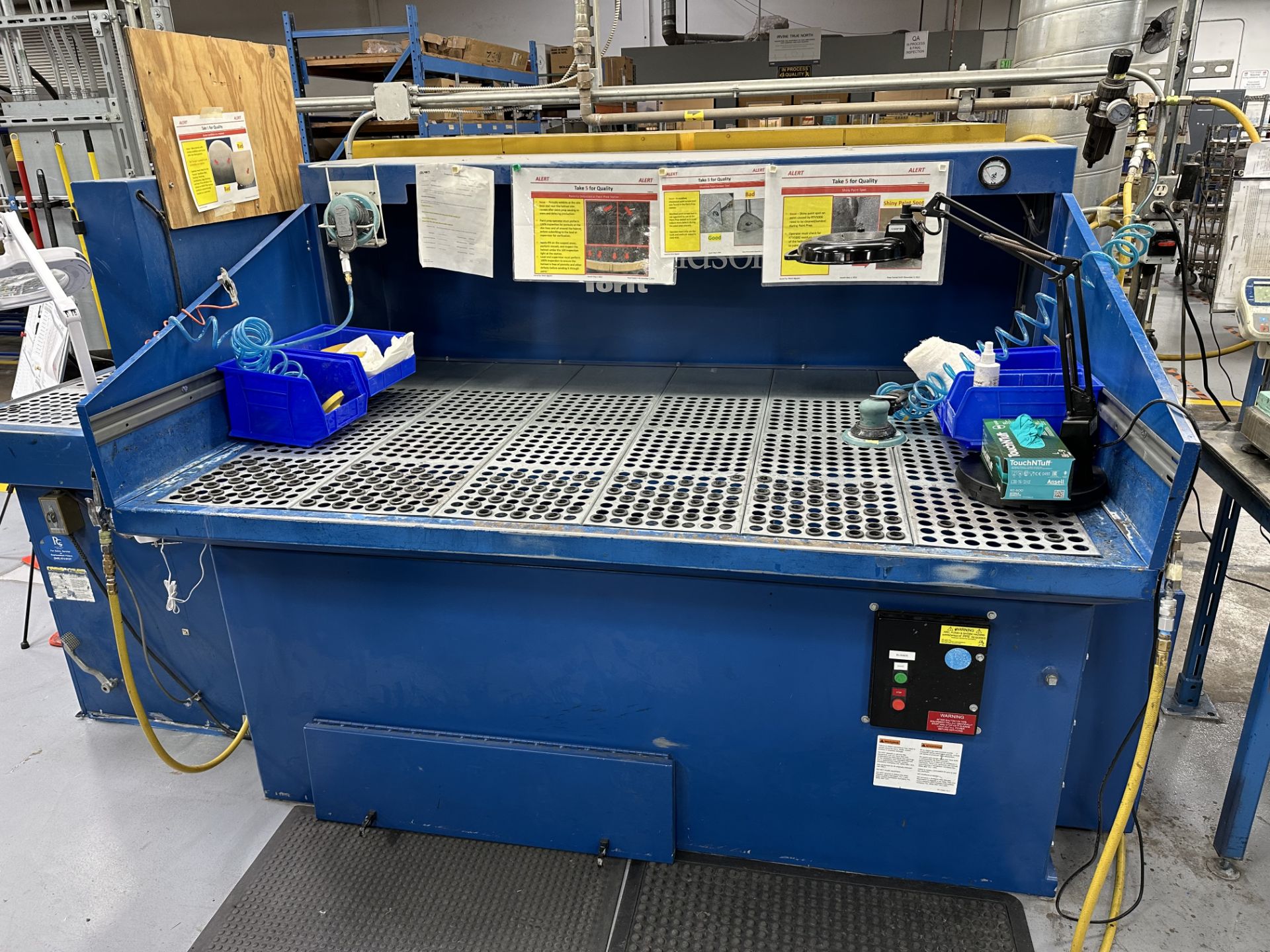 Donaldson Downdraft Table, Removal 9/12//2023 (SOLD AS-IS - NO WARRANTY) (LOCATED IN IRVINE, CA)