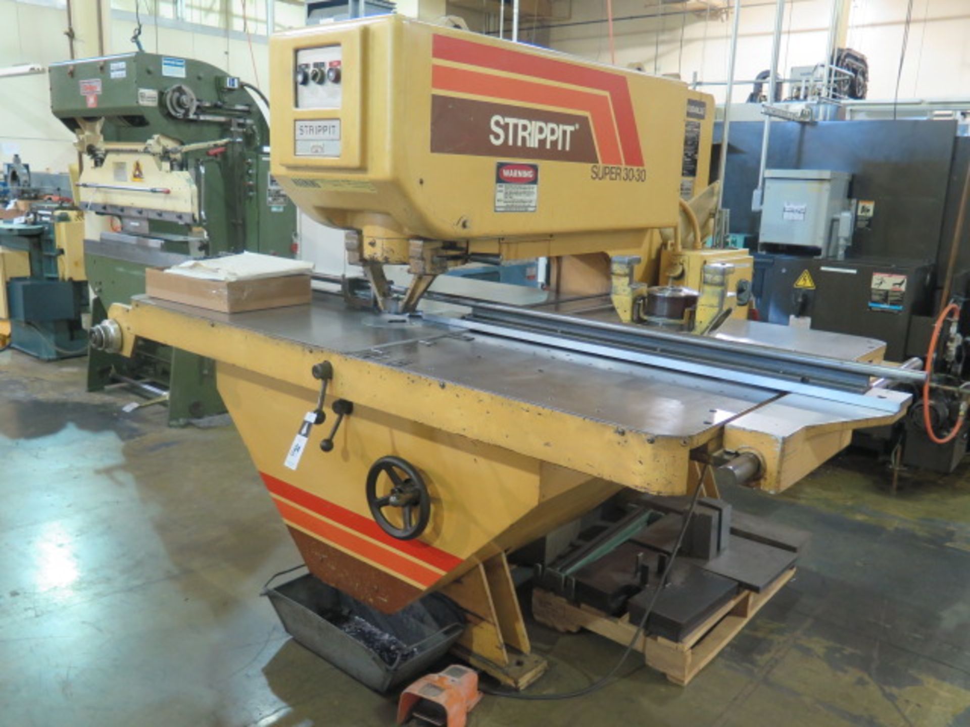 Strippit Super 30/30 30 Ton Fabricator Punch Press s/n 174982879 w/ Tooling (SOLD AS-IS - NO