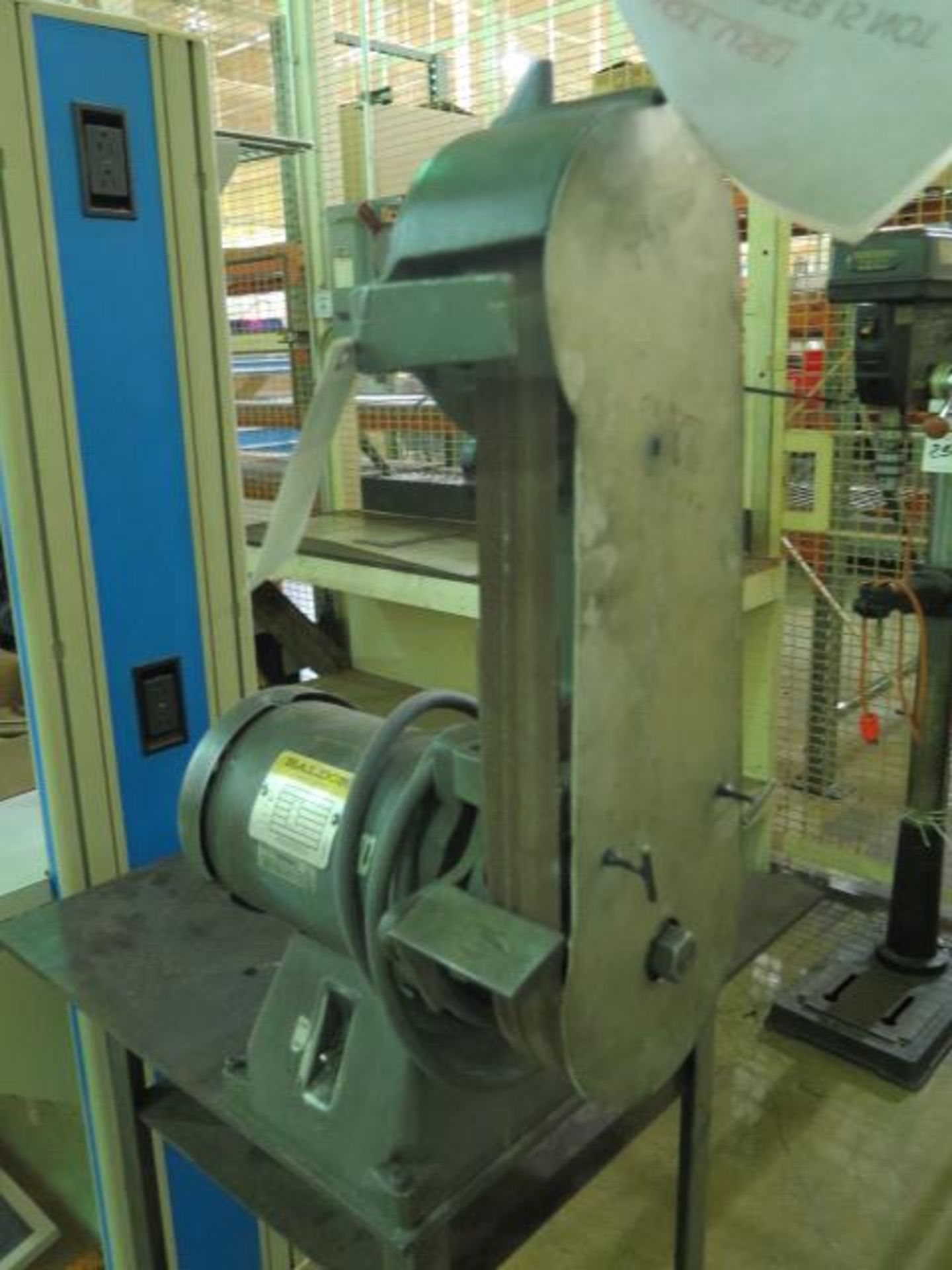 2” Pedestal Belt Sander (SOLD AS-IS - NO WARRANTY) - Image 3 of 5