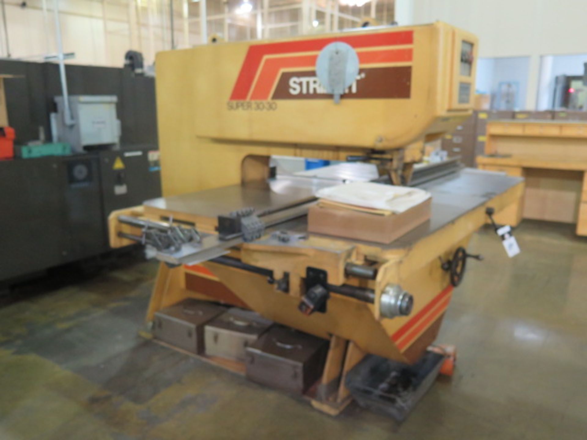 Strippit Super 30/30 30 Ton Fabricator Punch Press s/n 174982879 w/ Tooling (SOLD AS-IS - NO - Image 3 of 10