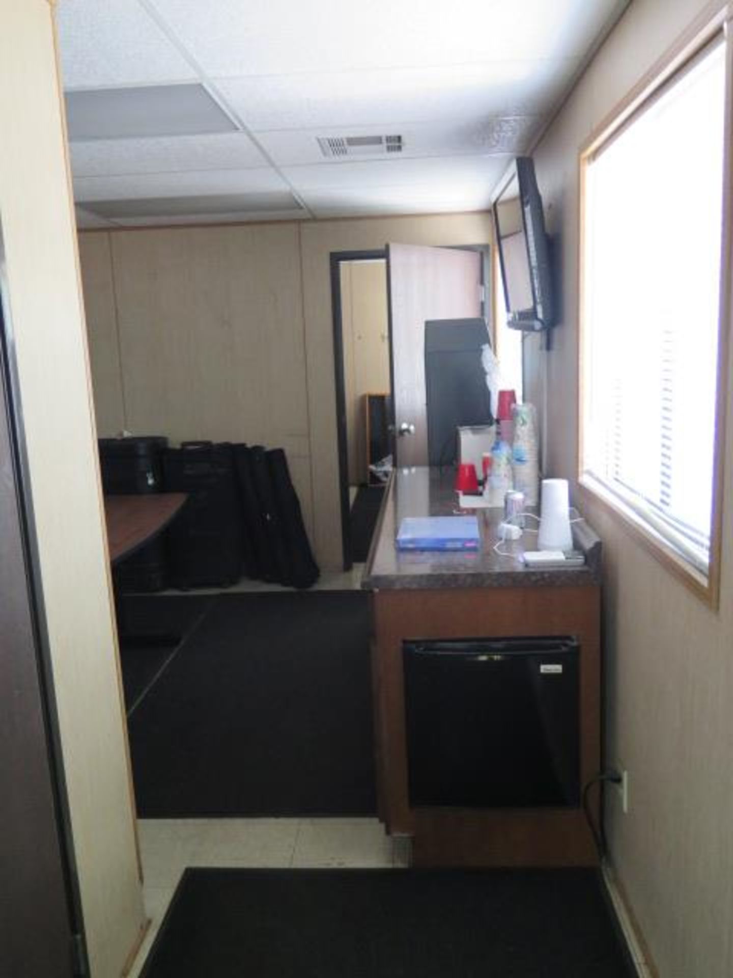 Mobile Modular 12’ x 40’ Portable Office Trailer w/ Electrical, AC and Step Platform (SOLD AS-IS - N - Image 8 of 22