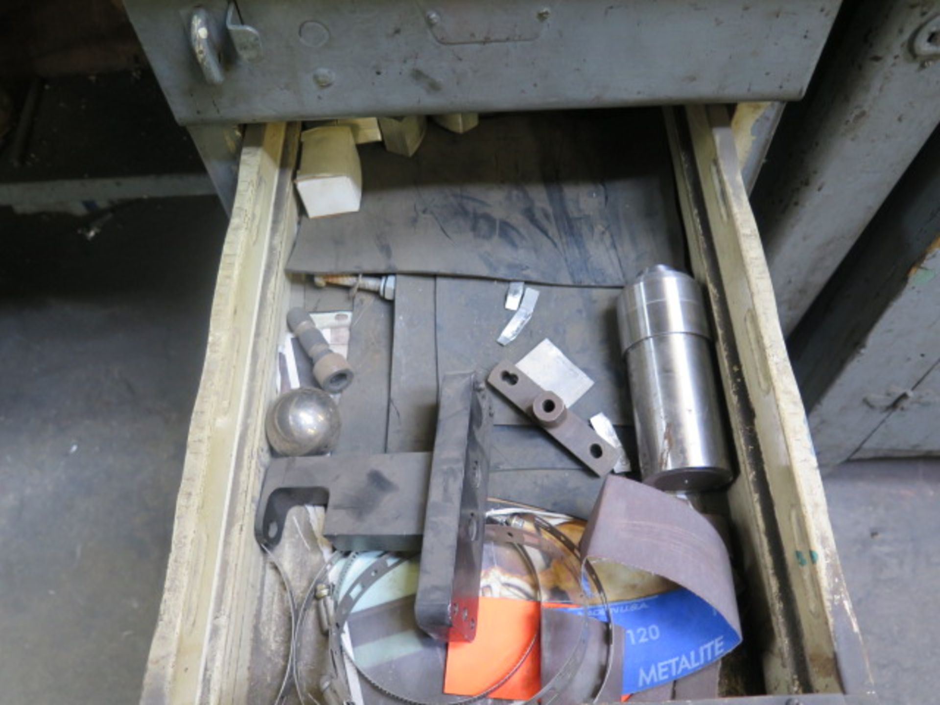 Work Bench w/ Misc (SOLD AS-IS - NO WARRANTY) - Image 4 of 7