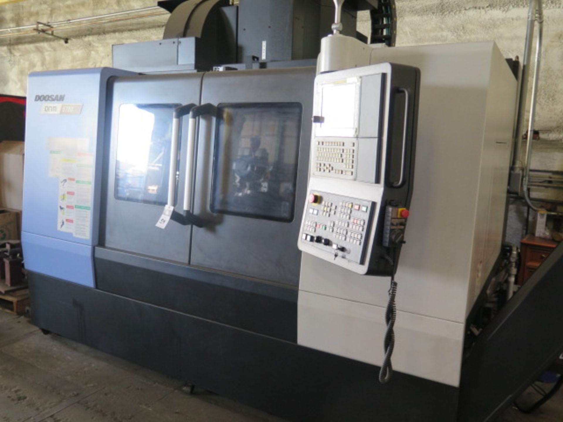 2017 Doosan DNM 5700 CNC VMC s/n MV0091-009700 w/ Doosan-Fanuc I Series Contron, SOLD AS IS - Image 3 of 21