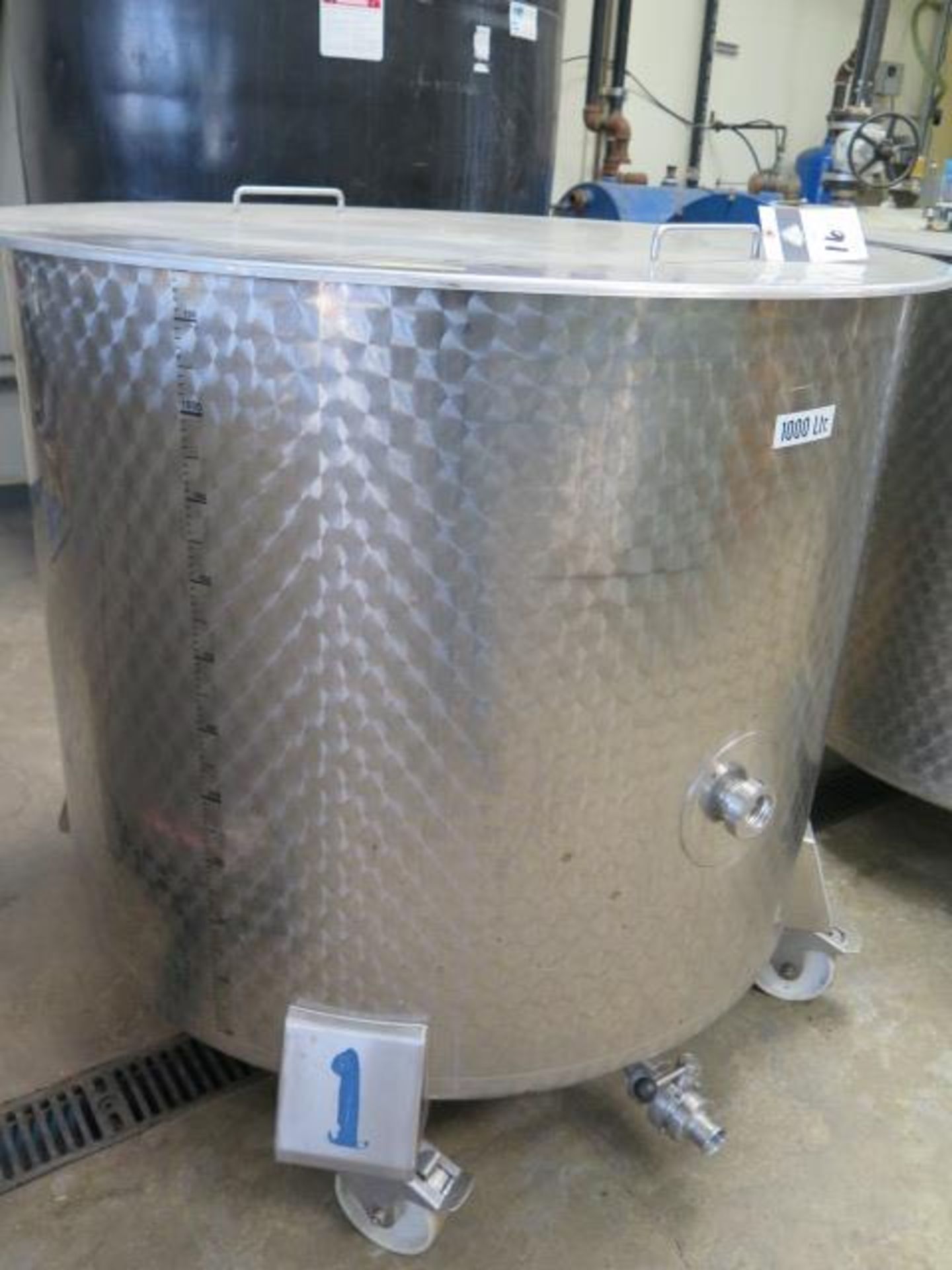 1000 Liter Stainless Steel Rolling Transfer Tank w/ Lid (SOLD AS-IS - NO WARRANTY) - Image 2 of 11