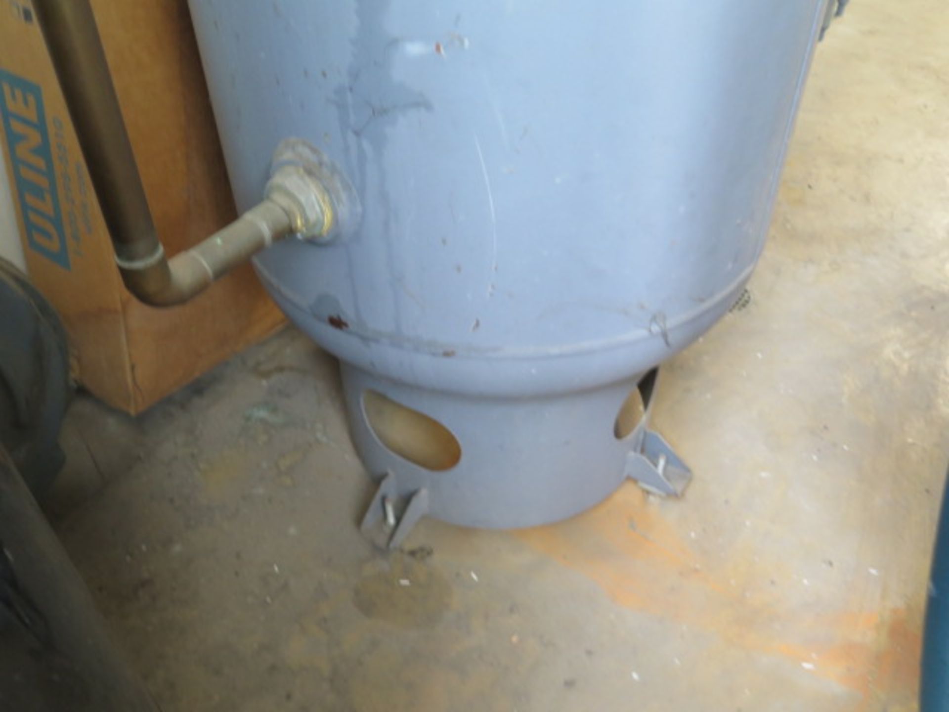 Vertical Air Storage Tank (SOLD AS-IS - NO WARRANTY) - Image 4 of 5