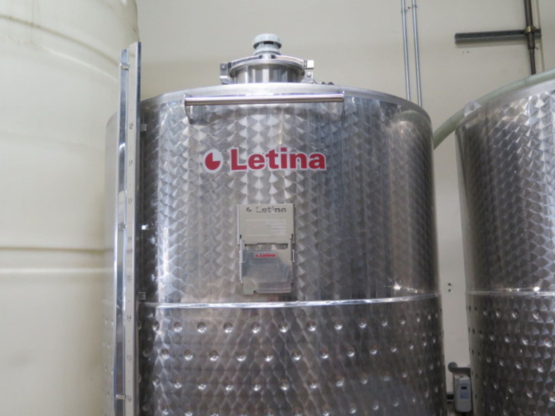 2014 Letina type Z2000HV11 2000 Liter Jacketed Closed Storage Tanks s/n 051014/4 (SOLD AS-IS - NO - Image 5 of 12