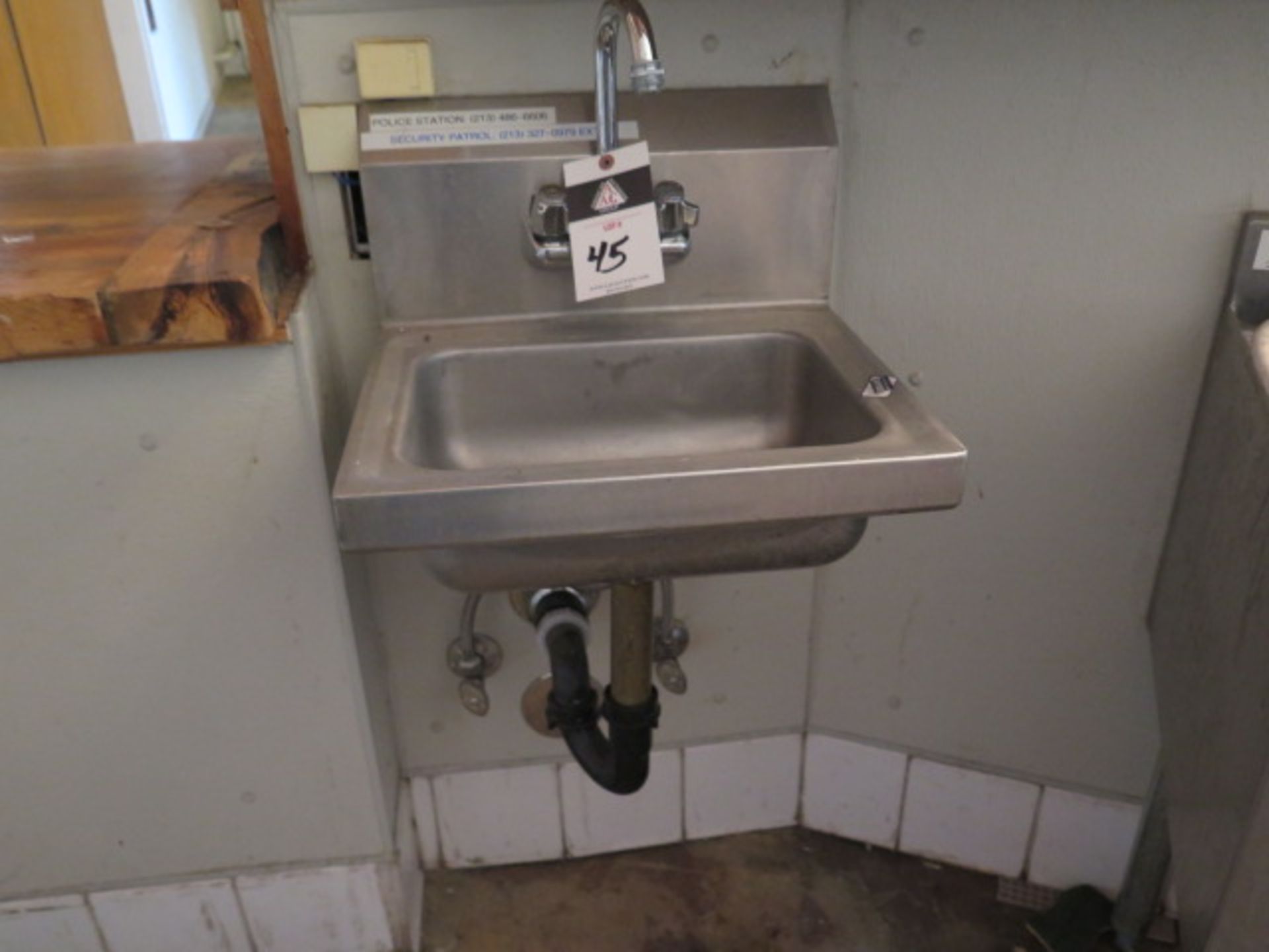 Stainless Steel Sink (SOLD AS-IS - NO WARRANTY)