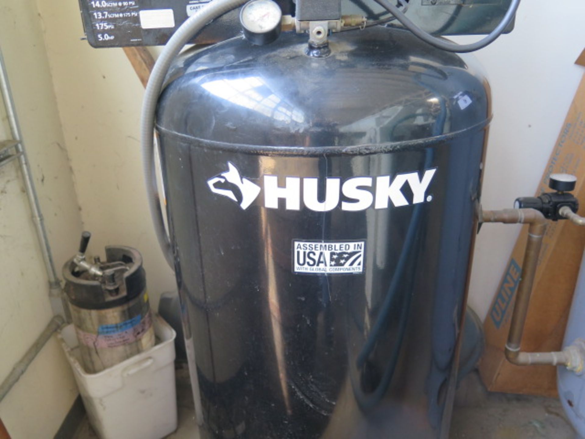 Husky 5Hp Vertical Air Compressor w/ 2-Stage Pump, 80 Gallon Tank (SOLD AS-IS - NO WARRANTY) - Bild 3 aus 8