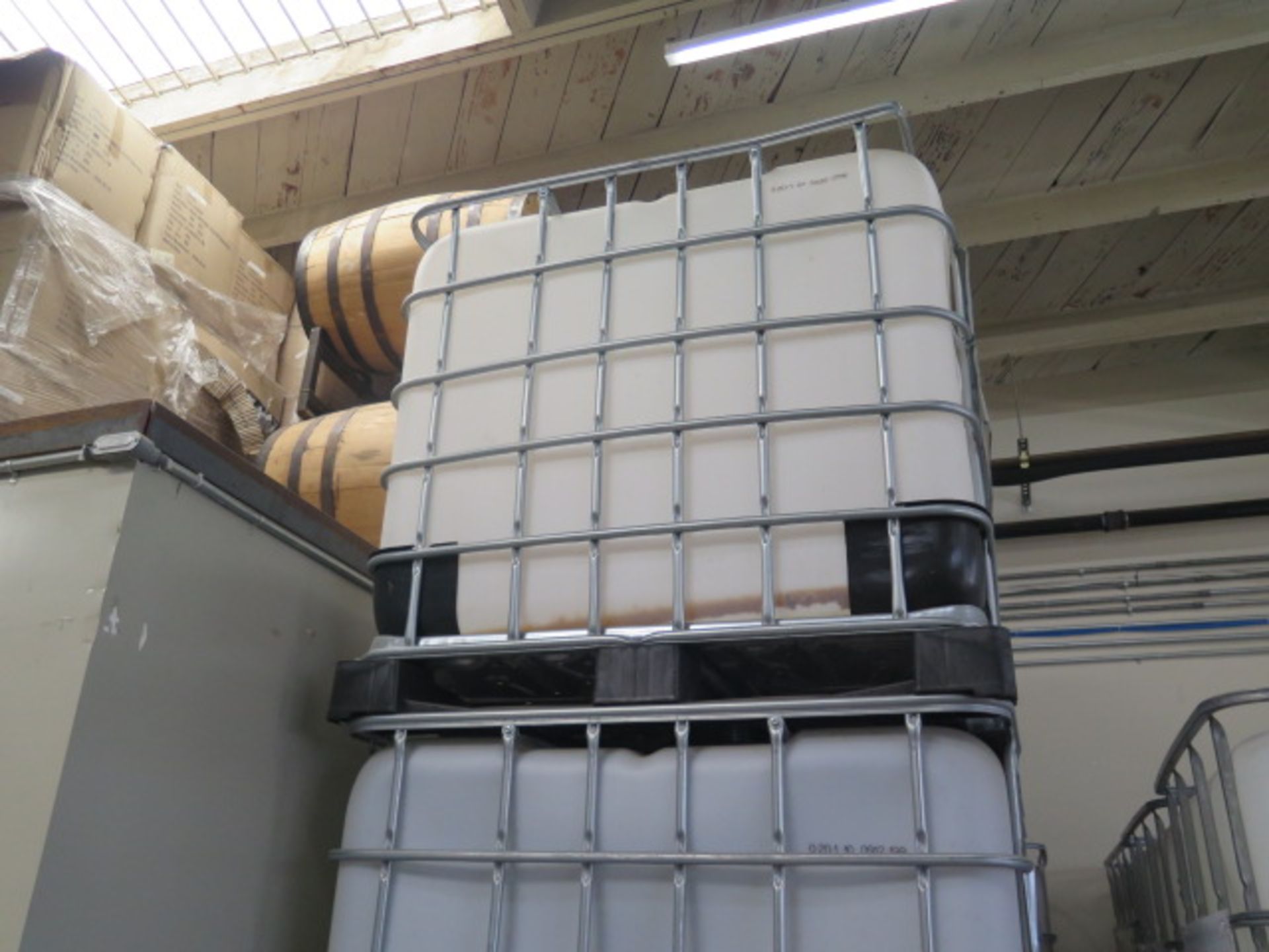 1000 Liter (250 Gallon) Stackable Plastic Storage Tanks (8) (SOLD AS-IS - NO WARRANTY) - Image 2 of 5