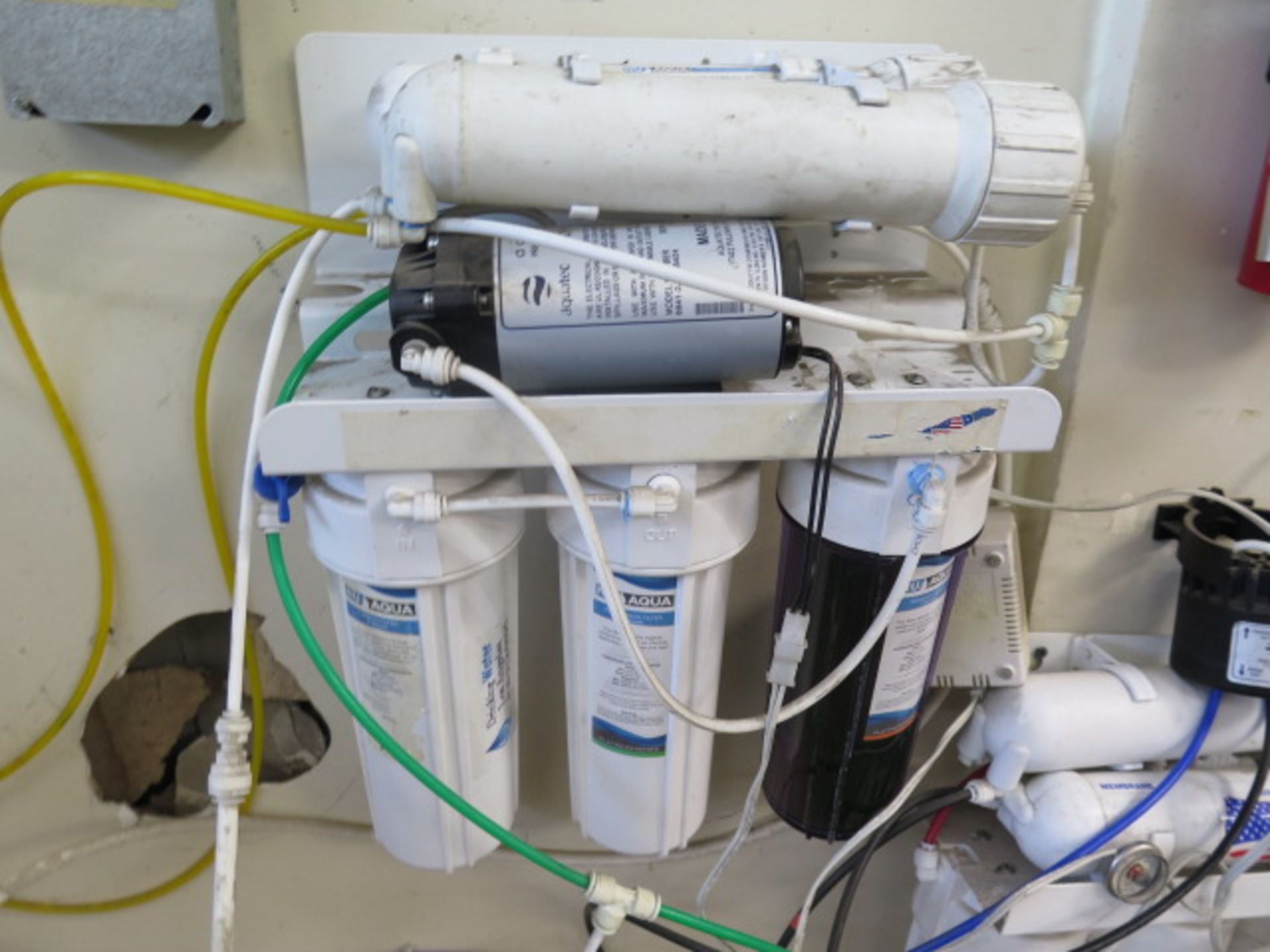 Water Filtration System (SOLD AS-IS - NO WARRANTY) - Image 2 of 4