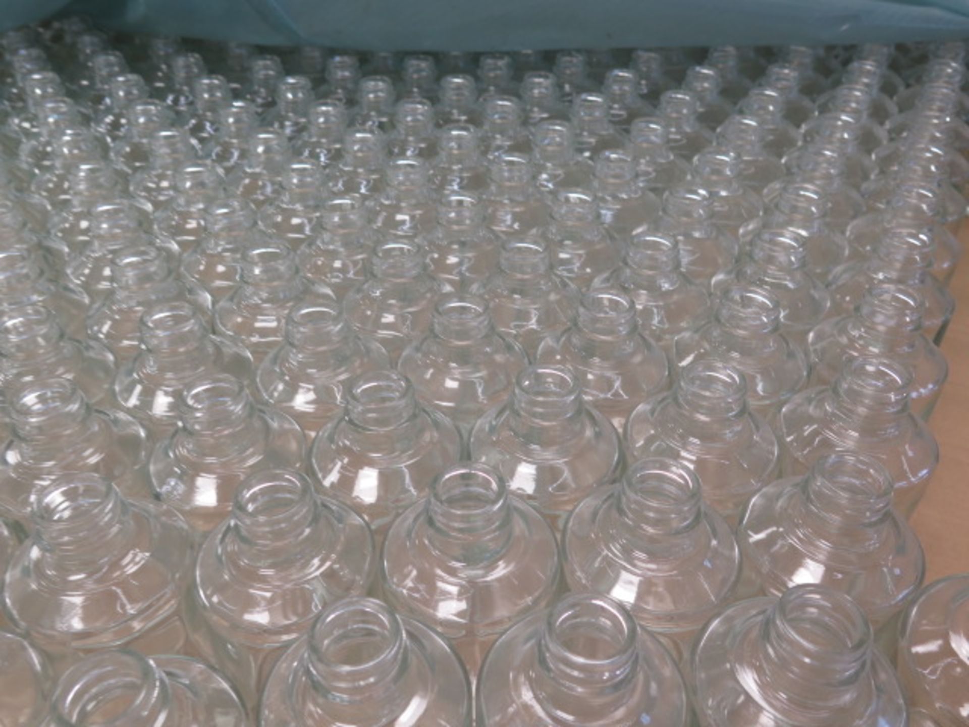 200cc Glass Bottles - Clear GPI28/400 (SOLD AS-IS - NO WARRANTY) - Image 4 of 9