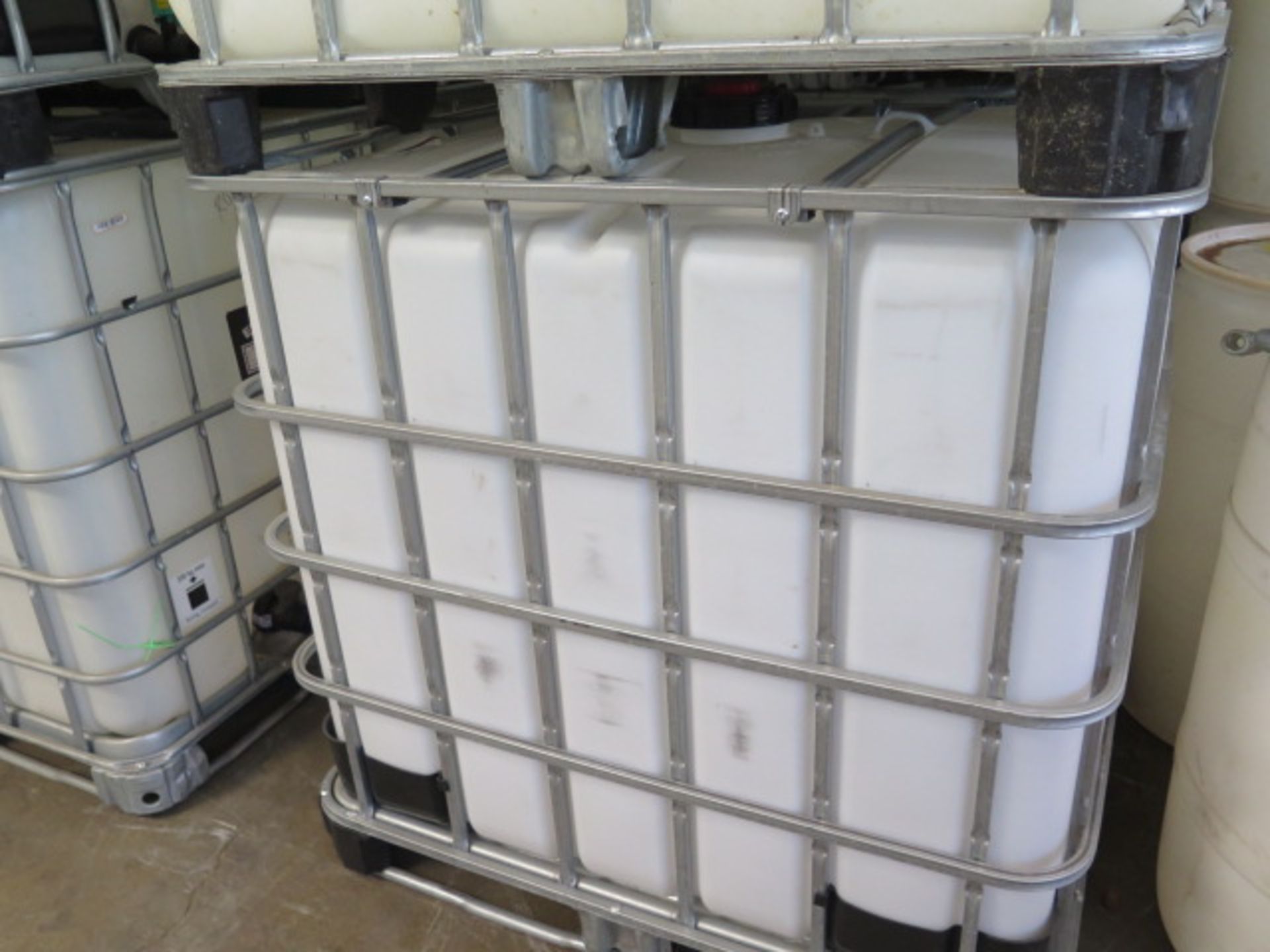 1000 Liter (250 Gallon) Stackable Plastic Storage Tanks (8) (SOLD AS-IS - NO WARRANTY) - Image 3 of 4