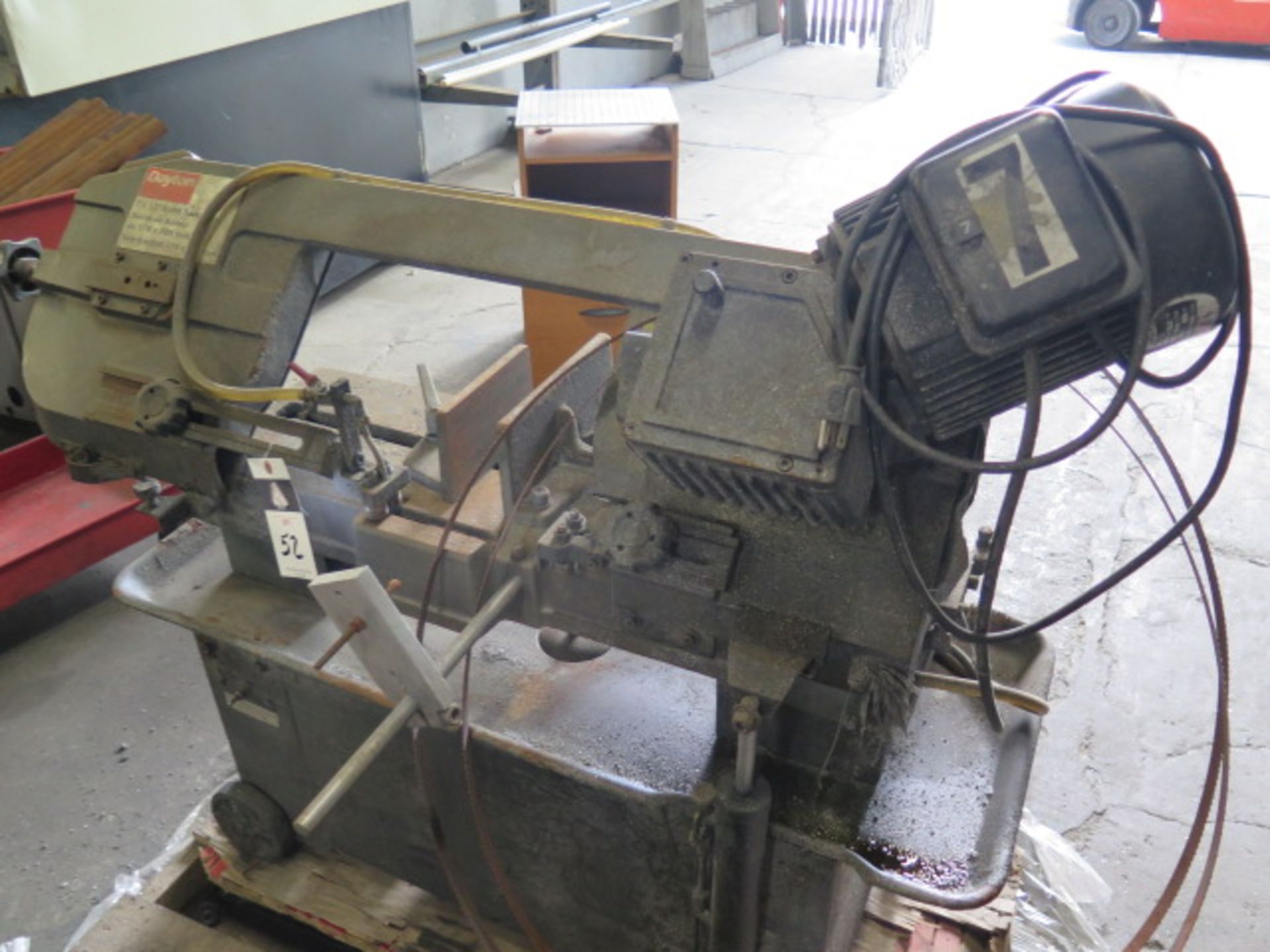 Dayton 7" x 12" Horizontal Band Saw (FOR REPAIR OR PARTS) (SOLD AS-IS - NO WARRANTY) - Image 2 of 4