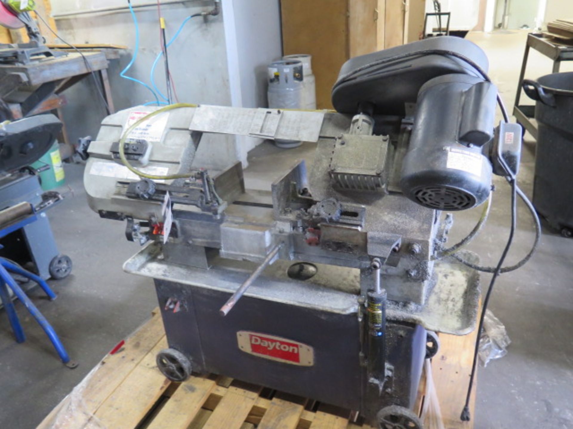 Dayton 7" x 12" Horizontal Band Saw (FOR REPAIR OR PARTS) (SOLD AS-IS - NO WARRANTY) - Image 2 of 6