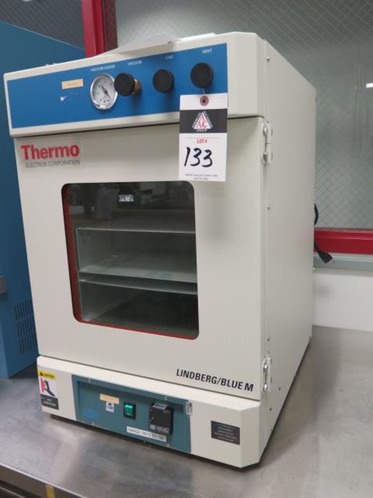 Thermo Electron Lindberg / BlueM mdl. V01218A Vacuum Oven s/n 9100734 (SOLD AS-IS - NO WARRANTY) - Image 2 of 10