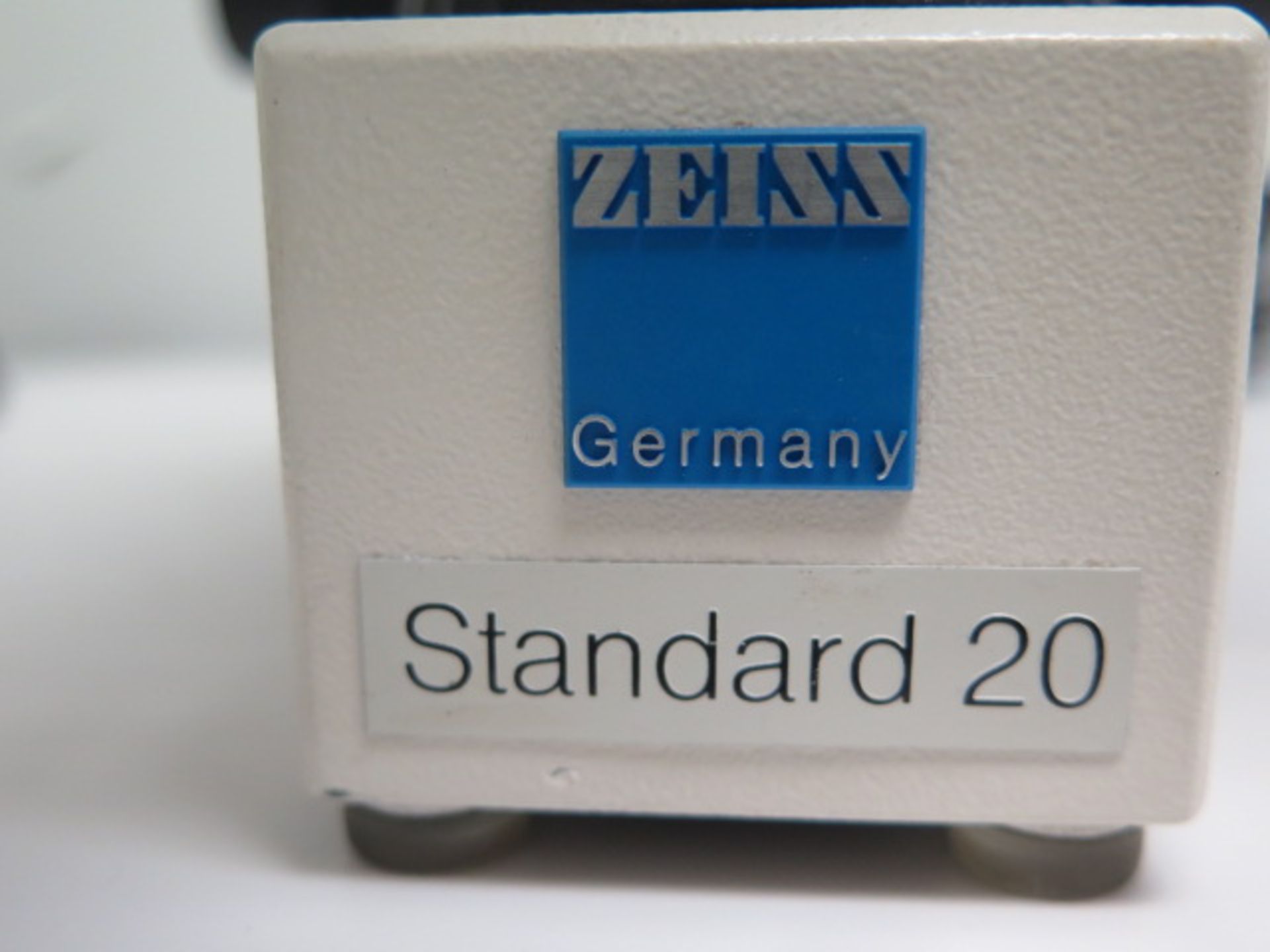 Zeiss “Standard 20” Stereo Microscope w/ 3-Objectives and Light Source (SOLD AS-IS - NO WARRANTY) - Image 9 of 9