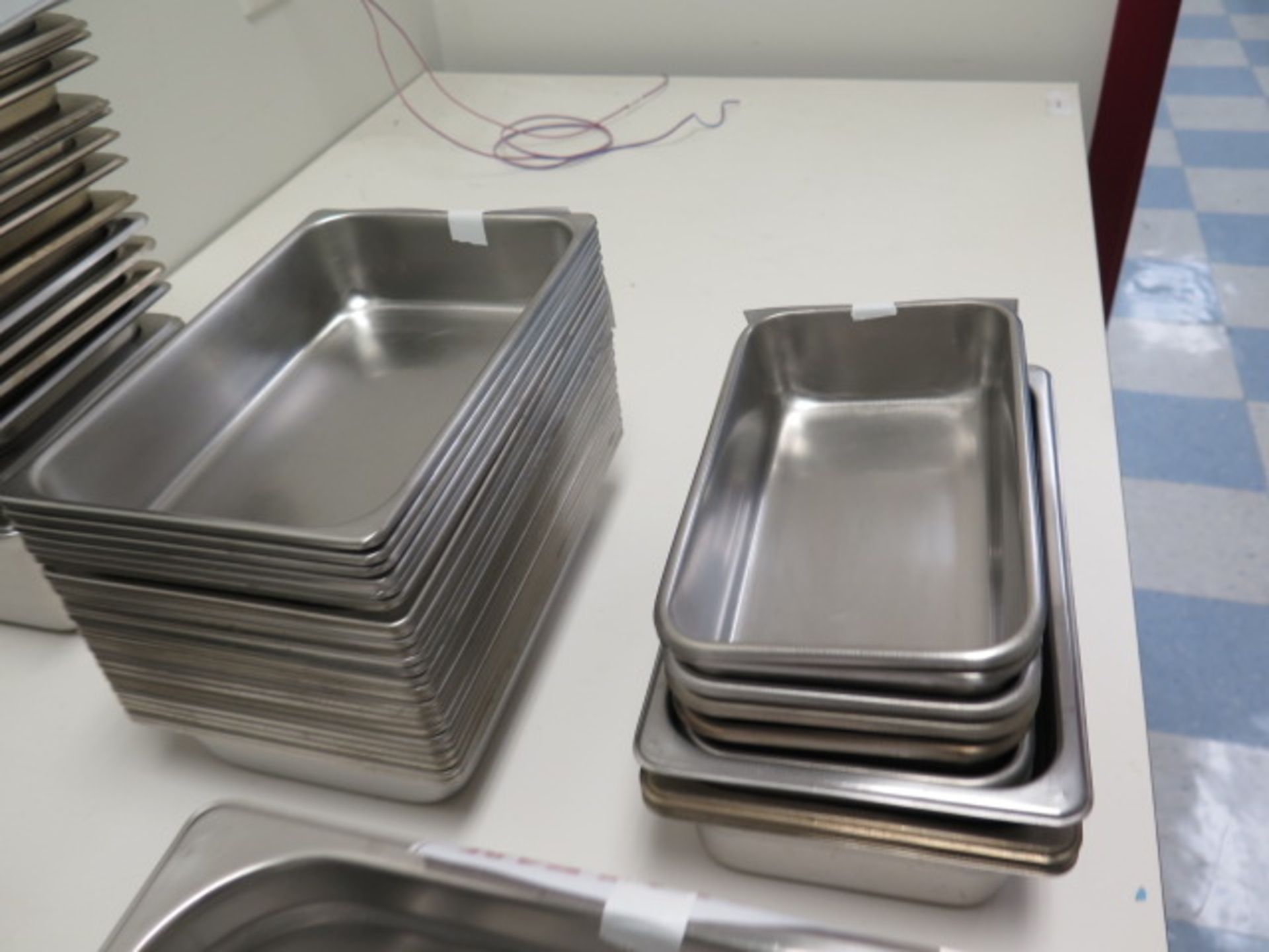 Stainless Steel Trays and Lids (SOLD AS-IS - NO WARRANTY) - Image 7 of 8