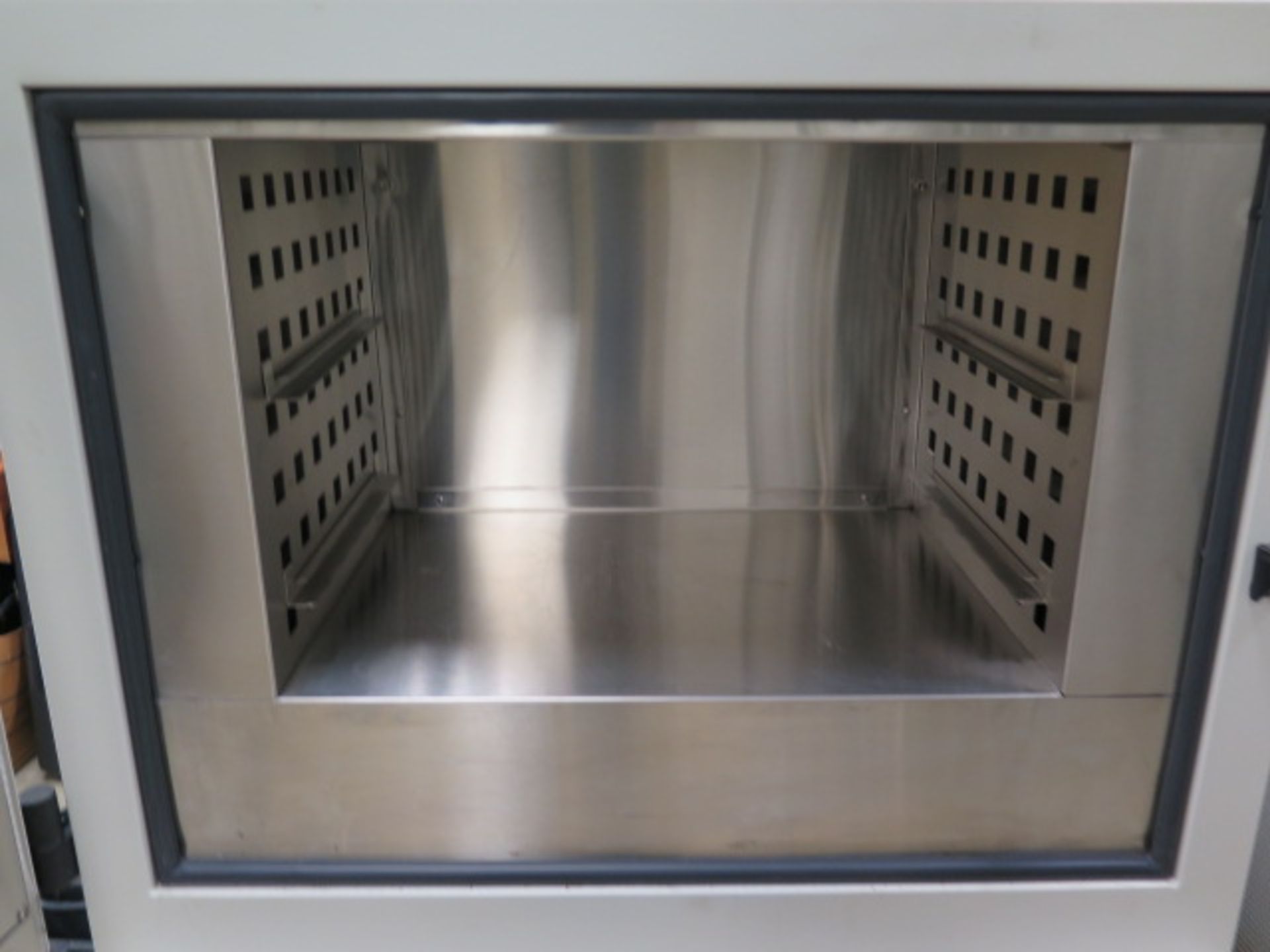 Thermo Electron Lindberg / BlueM mdl. MO1440A-1 Oven s/n Z15R-509008-ZR 300 Degrees C, SOLD AS IS - Image 3 of 8