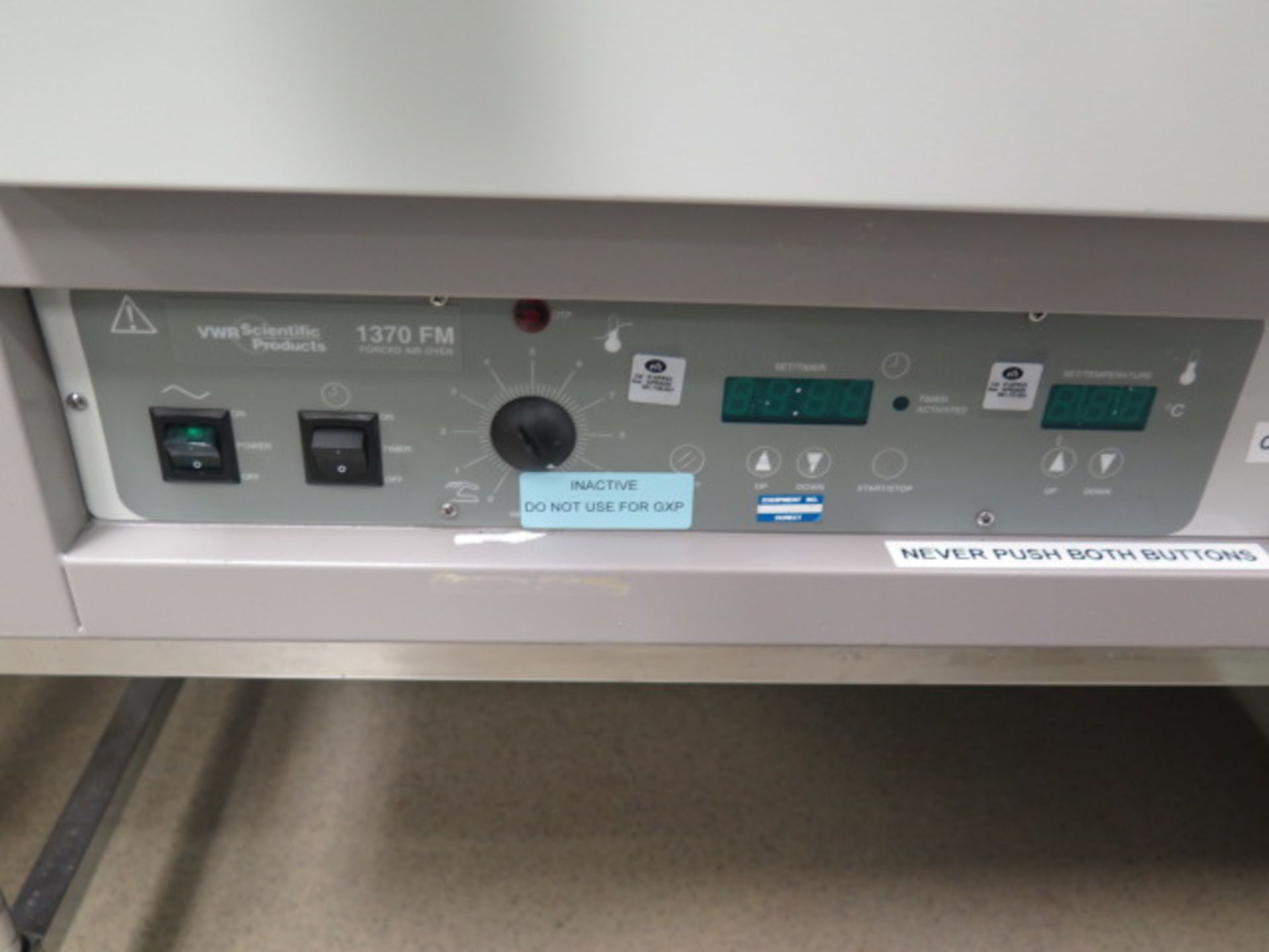 VWR mdl. 1370FM Lab Oven s/n 9071063 45-200 Degrees C (SOLD AS-IS - NO WARRANTY) - Image 6 of 7