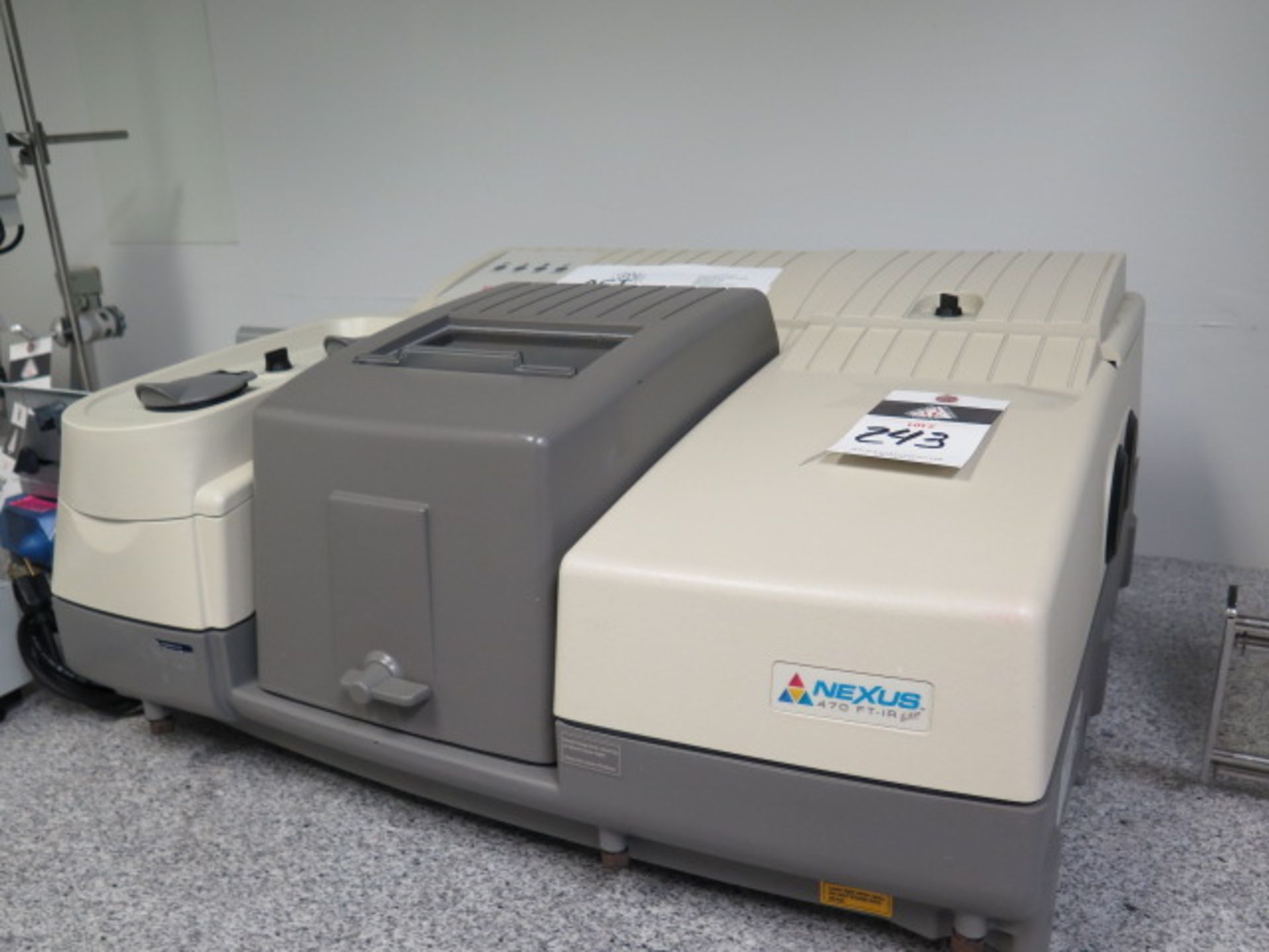 Thermo Nicolet “Nexus 470 TF-IR ESP” FT-IR Spectrometer (SOLD AS-IS - NO WARRANTY) - Image 2 of 9