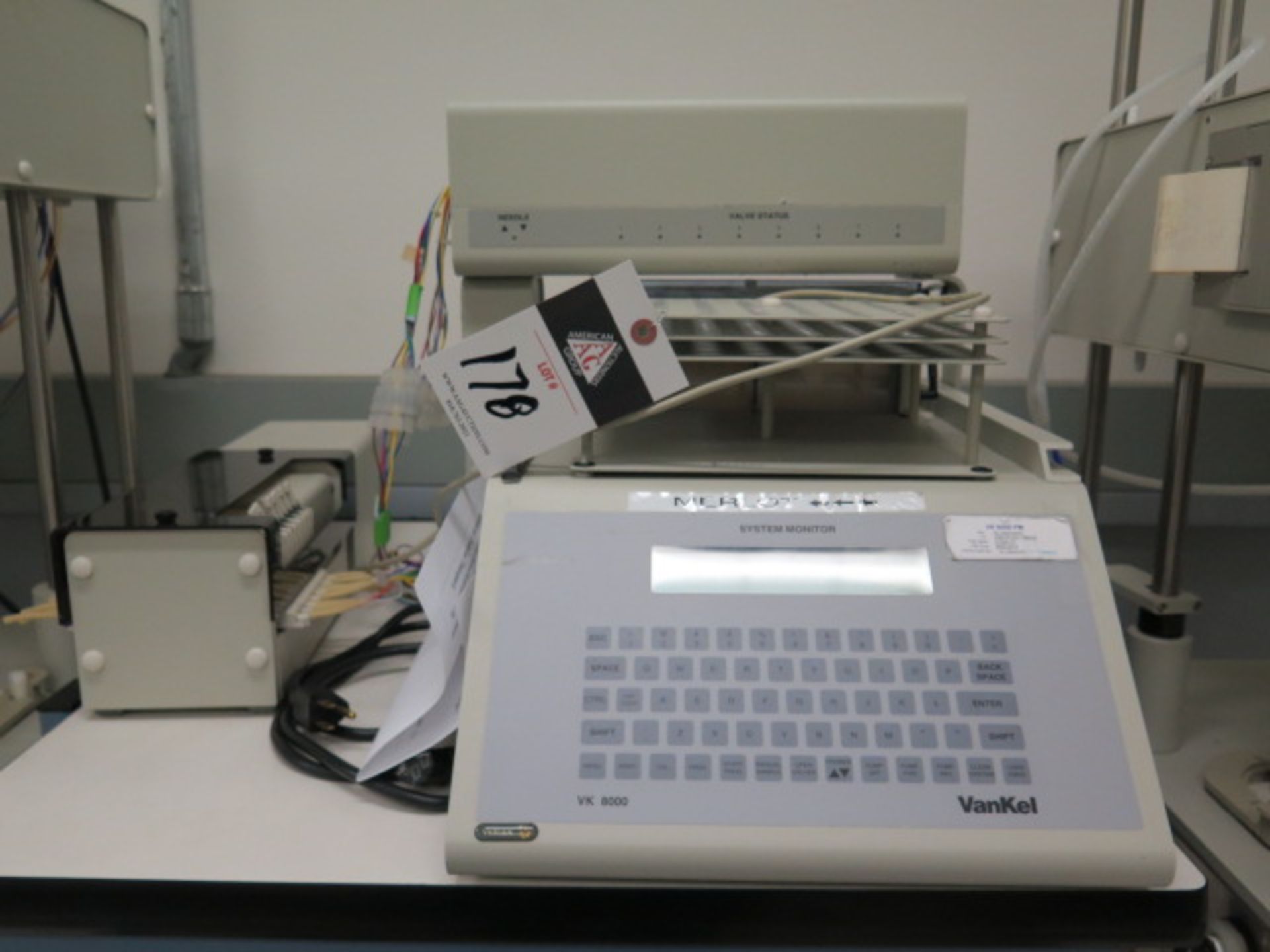 Varian / VanKel Dissolution Sampling System w/ VK8000 Monitor, VK7000 Dissolution Appar, SOLD AS IS - Image 12 of 17