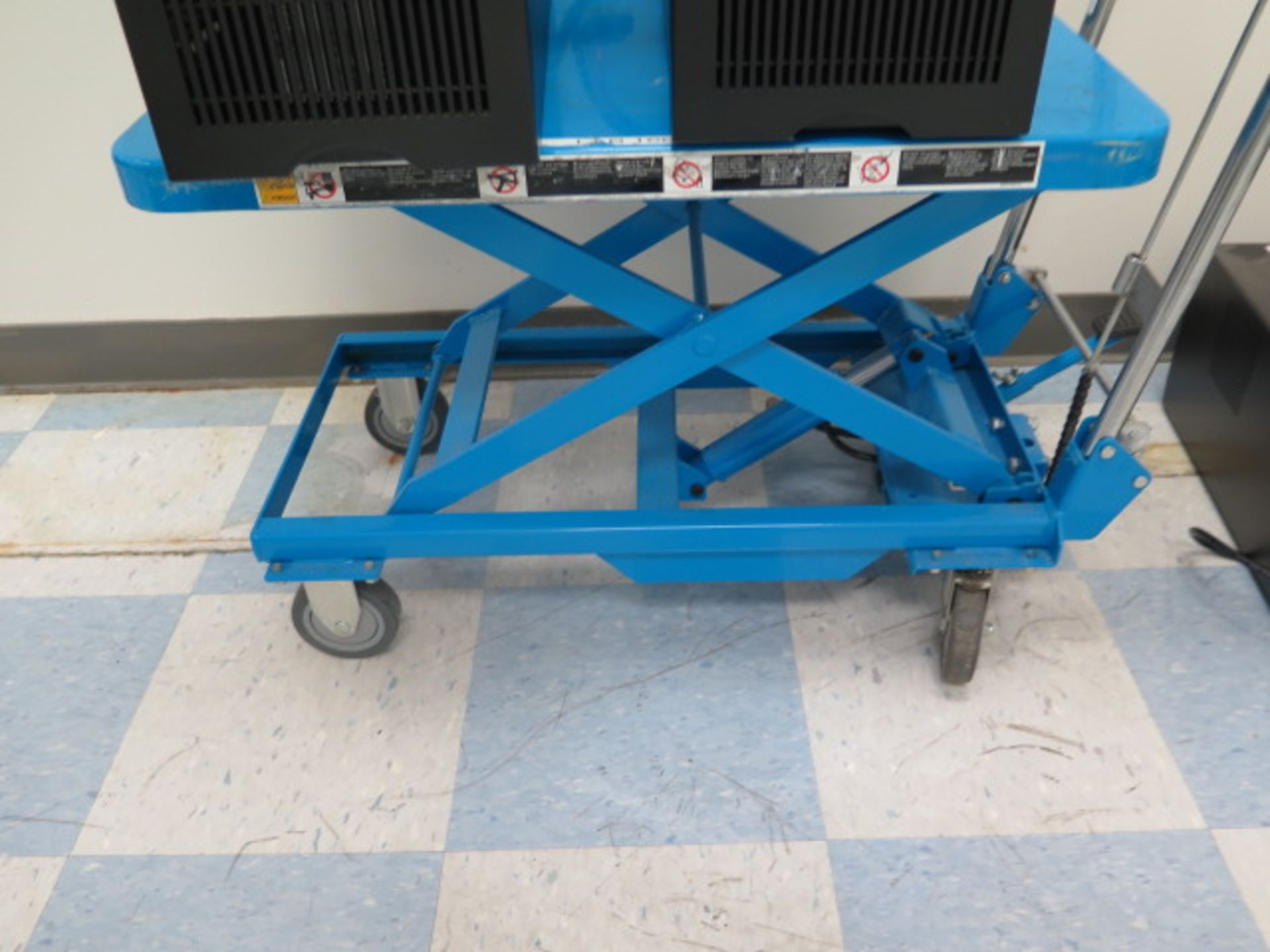 Bishamon BX16E 330 Lb Cap Hydraulic Scissor Lift Table/Cart (SOLD AS-IS - NO WARRANTY) - Image 3 of 7