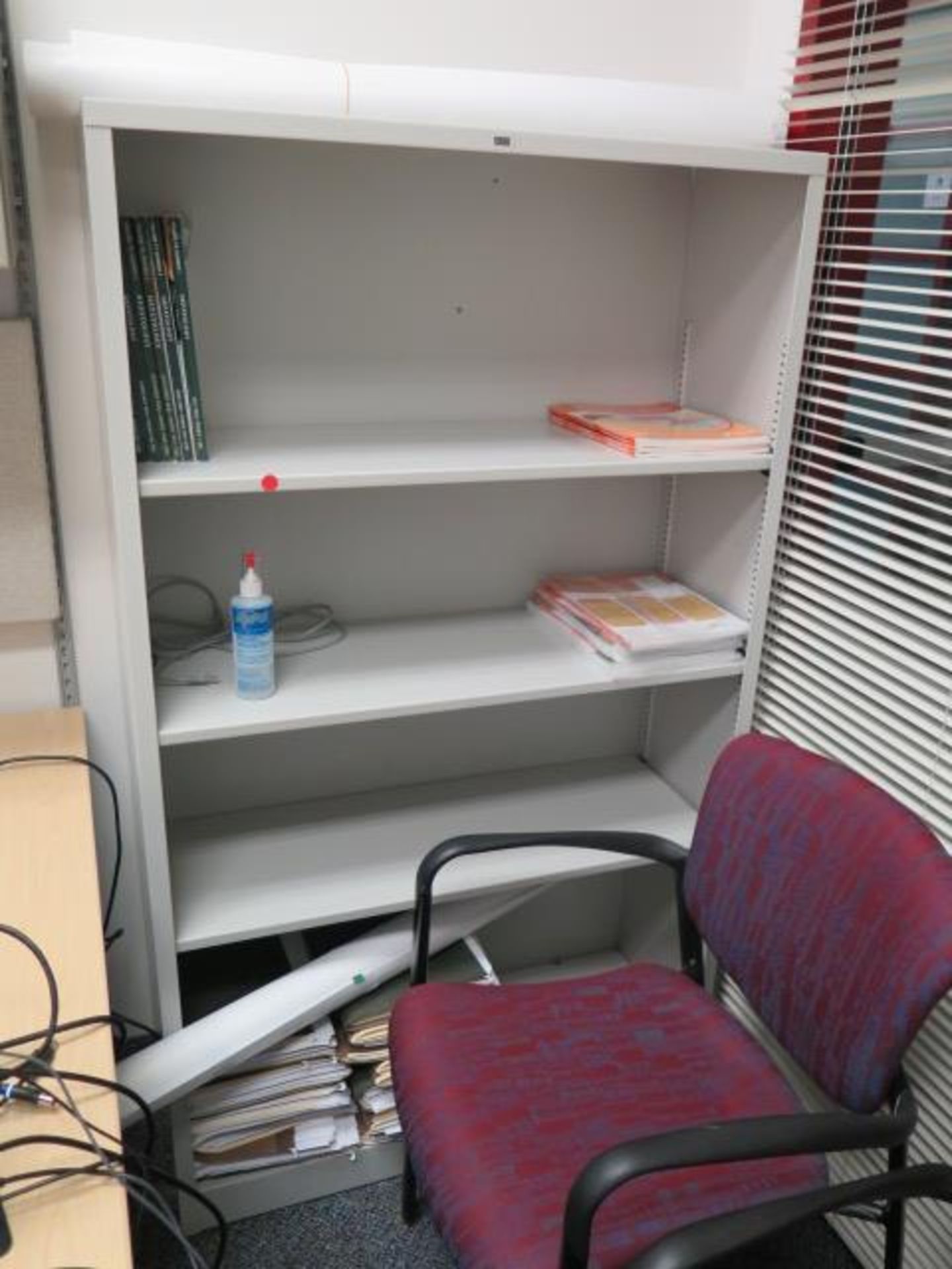 Desk, File Cabinet and Bookshelf (SOLD AS-IS - NO WARRANTY) - Image 6 of 8