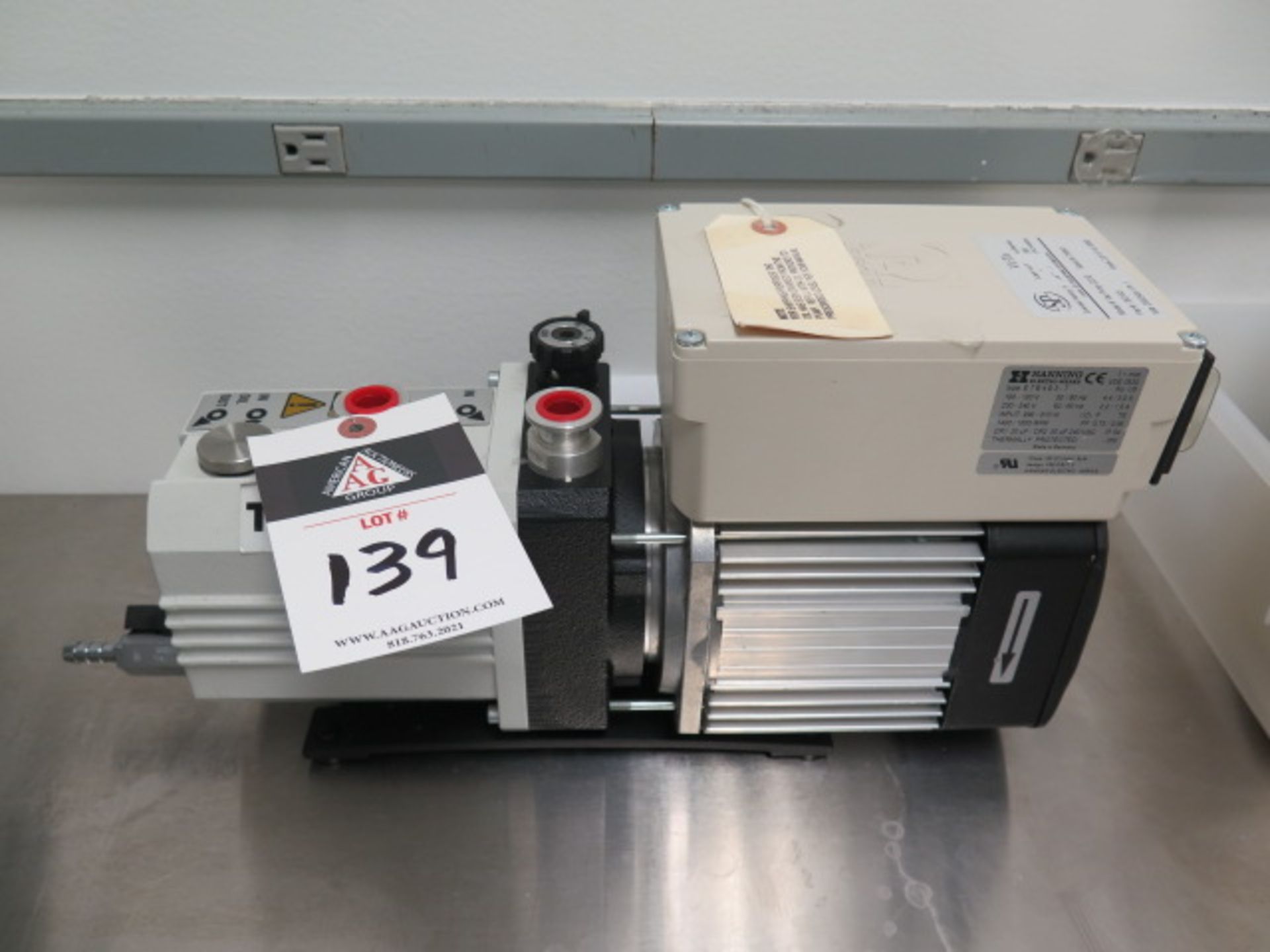 SP Trivac E2 mdl. D2.5E Vacuum Pump (SOLD AS-IS - NO WARRANTY)