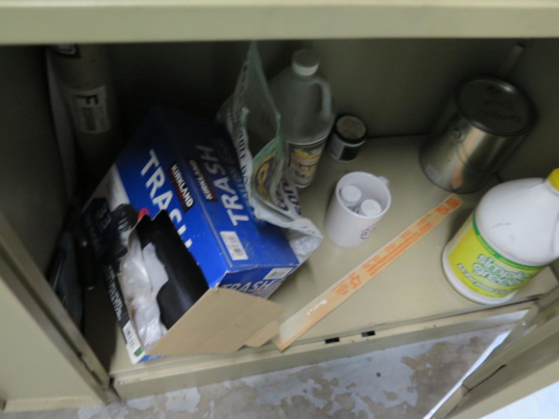 Storage Cabinet w/ Misc Supplies (SOLD AS-IS - NO WARRANTY) - Image 4 of 4