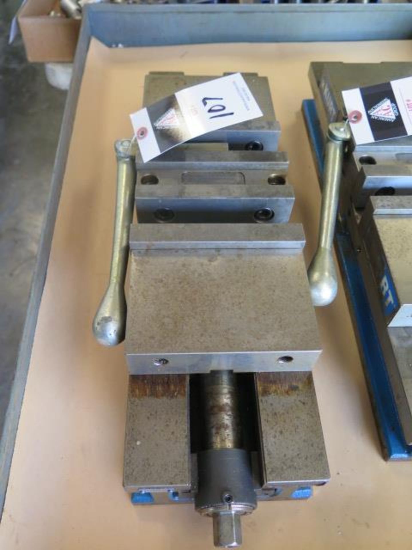 Kurt HDLM6 6" Double-Lock Vise (SOLD AS-IS - NO WARRANTY) - Image 2 of 5