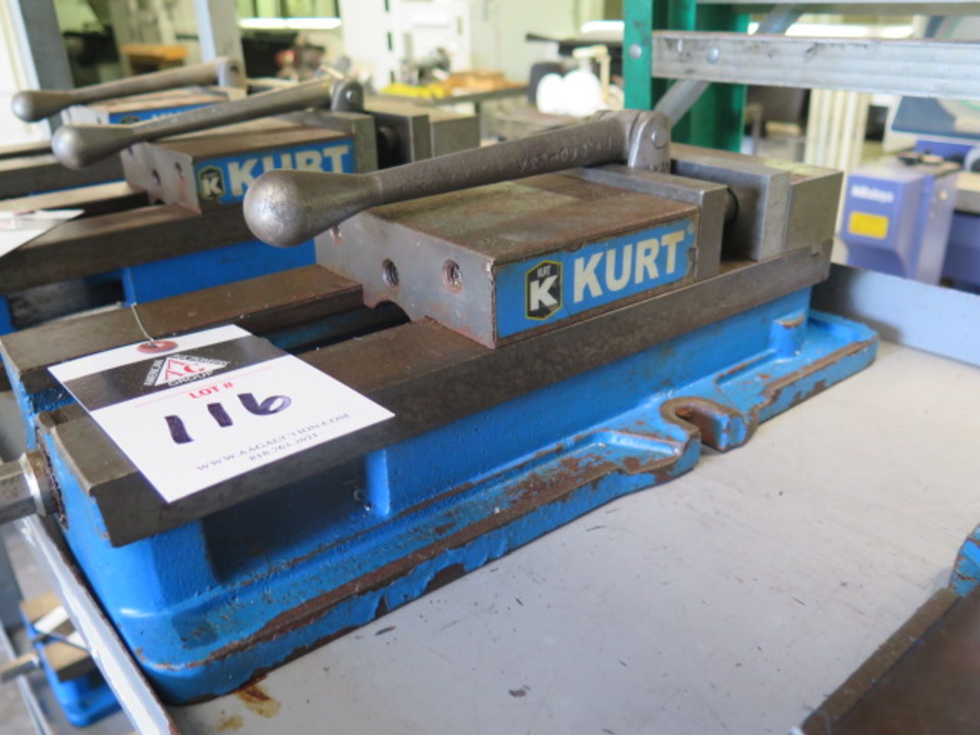 Kurt D675 6" Angle-Lock Vise (SOLD AS-IS - NO WARRANTY) - Image 3 of 5