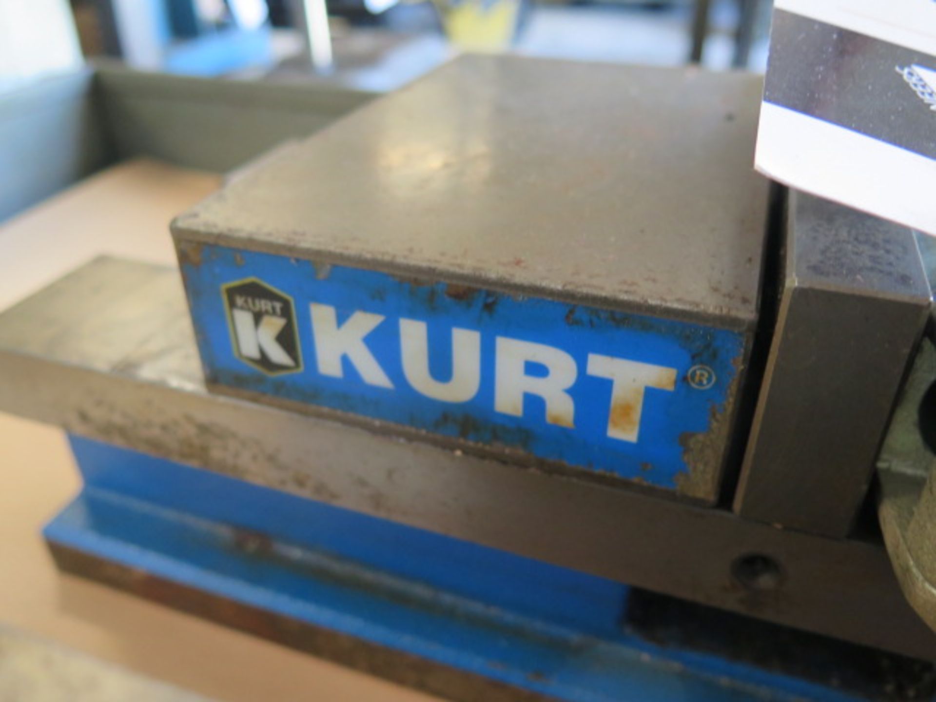 Kurt HDLM6 6" Double-Lock Vise (SOLD AS-IS - NO WARRANTY) - Image 4 of 5