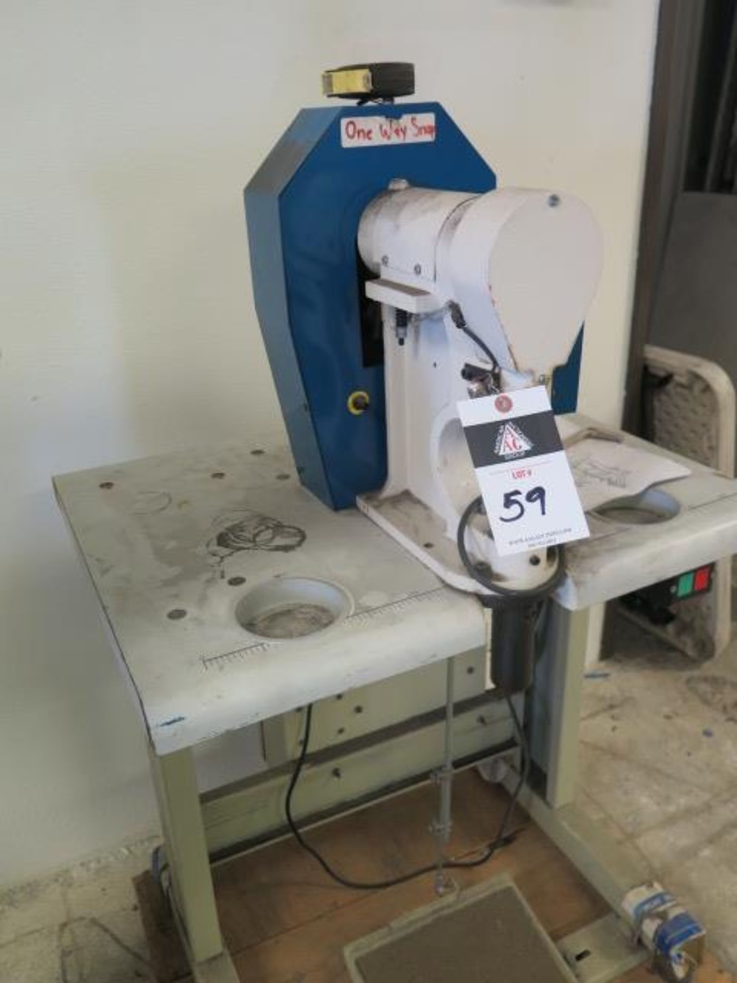 Import mdl. GZN-2 Semi-Automatic Attaching Machine (SOLD AS-IS - NO WARRANTY) - Image 2 of 7