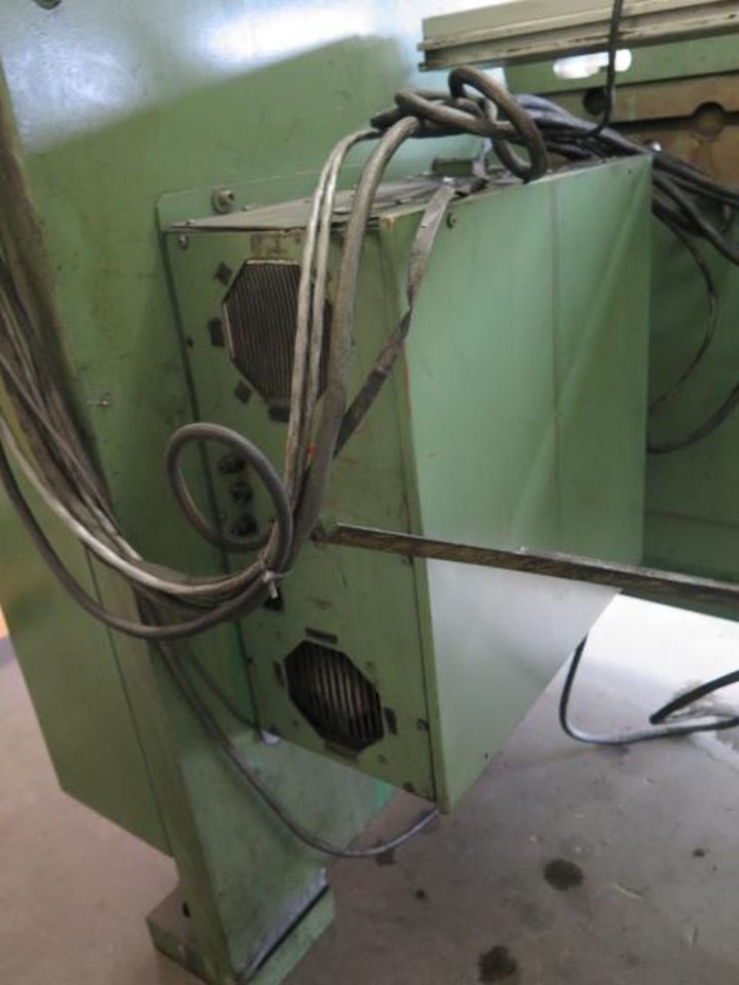 Cincinnati 135CBx8FT 135 Ton x 10’ CNC Hyd Press Brake s/n 43260 w/Dynabend III Controls, SOLD AS IS - Image 9 of 18