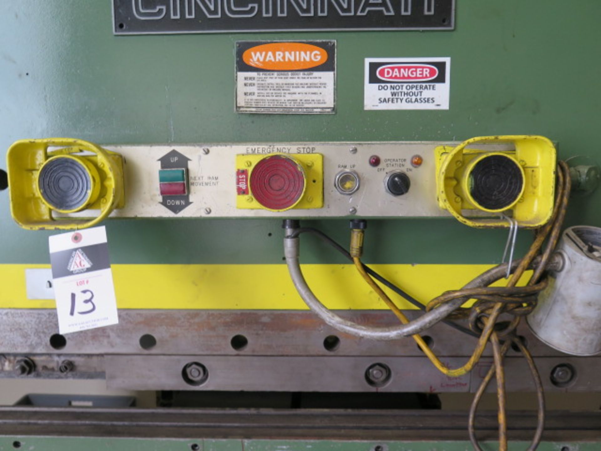 Cincinnati 135CBx8FT 135 Ton x 10’ CNC Hyd Press Brake s/n 43260 w/Dynabend III Controls, SOLD AS IS - Image 6 of 18