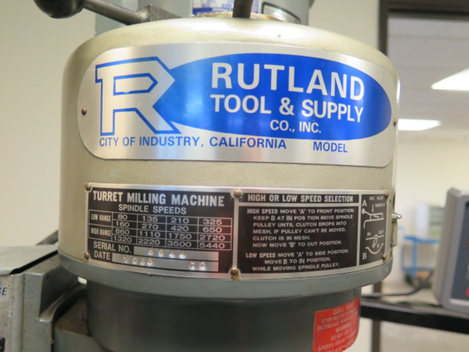 Rutland Vertical Mill s/n 5944 w/ Delos DS-2M Programmable DRO, 2Hp Motor, 80-5440 RPM, SOLD AS IS - Image 4 of 18