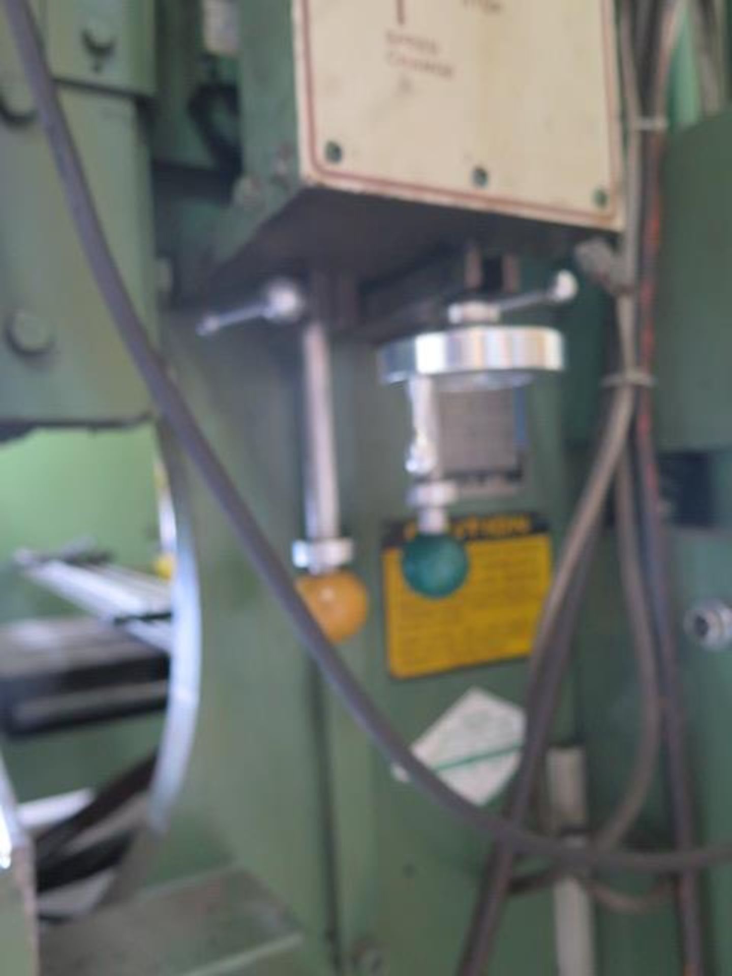 Cincinnati 135CBx8FT 135 Ton x 10’ CNC Hyd Press Brake s/n 43260 w/Dynabend III Controls, SOLD AS IS - Image 14 of 18