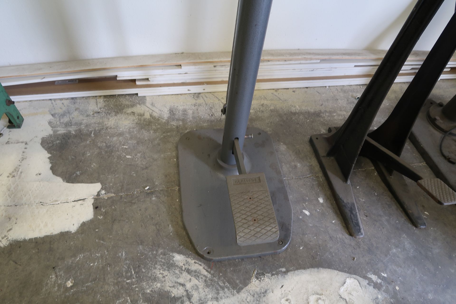 Heritage Kick Press (SOLD AS-IS - NO WARRANTY) - Image 5 of 5