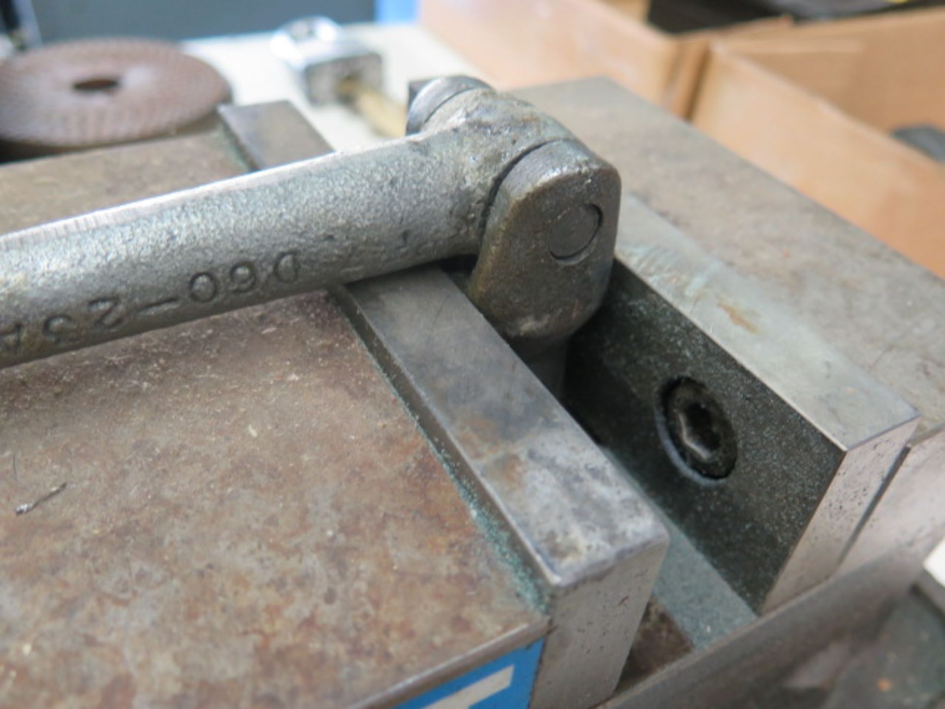 Kurt 6" Angle-Lock Vise (SOLD AS-IS - NO WARRANTY) - Image 4 of 5